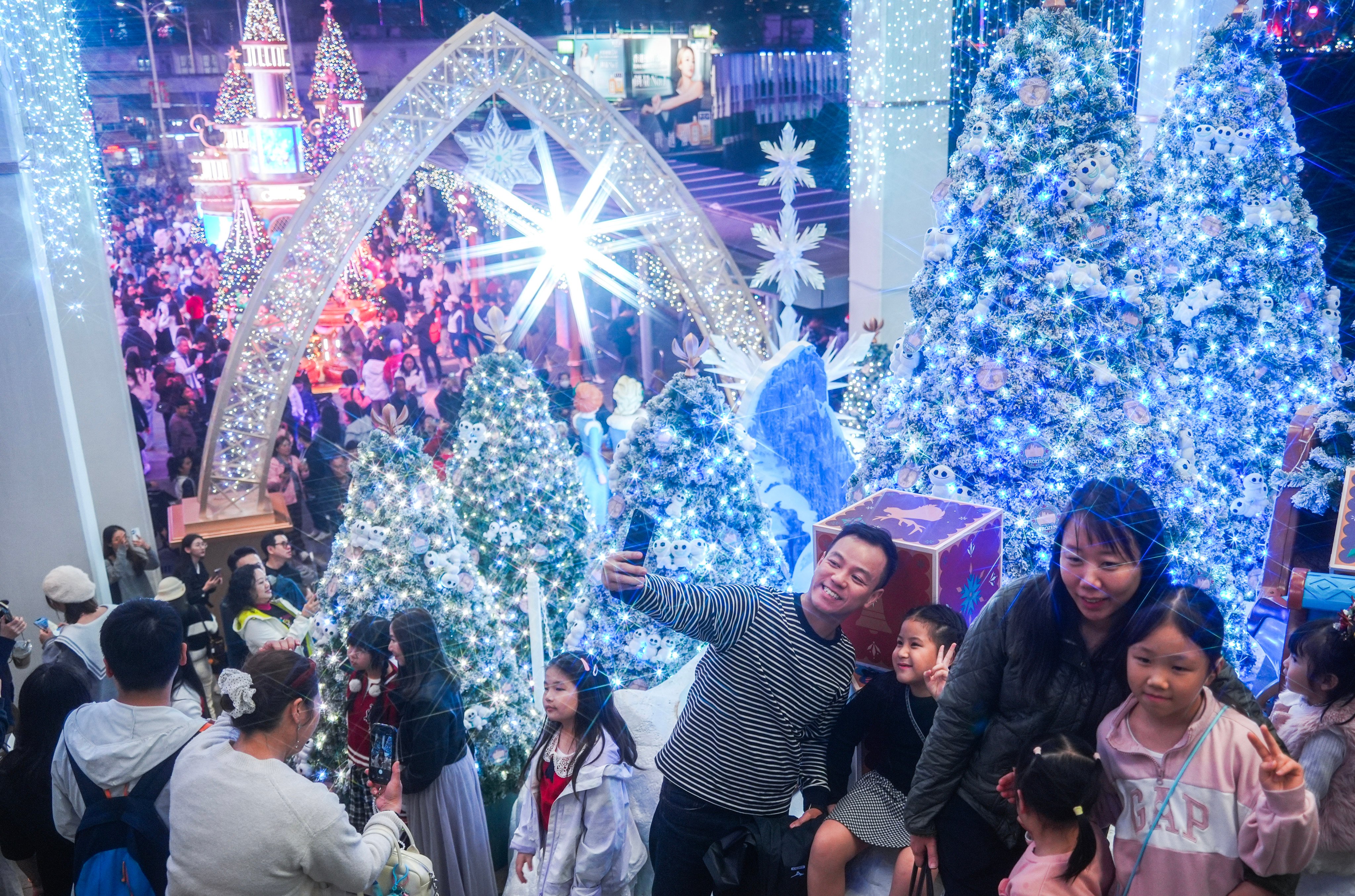 “Magical Christmas @ Harbour City” presented by Hong Kong Disneyland Resort in Tsim Sha Tsui. Photo: Eugene Lee