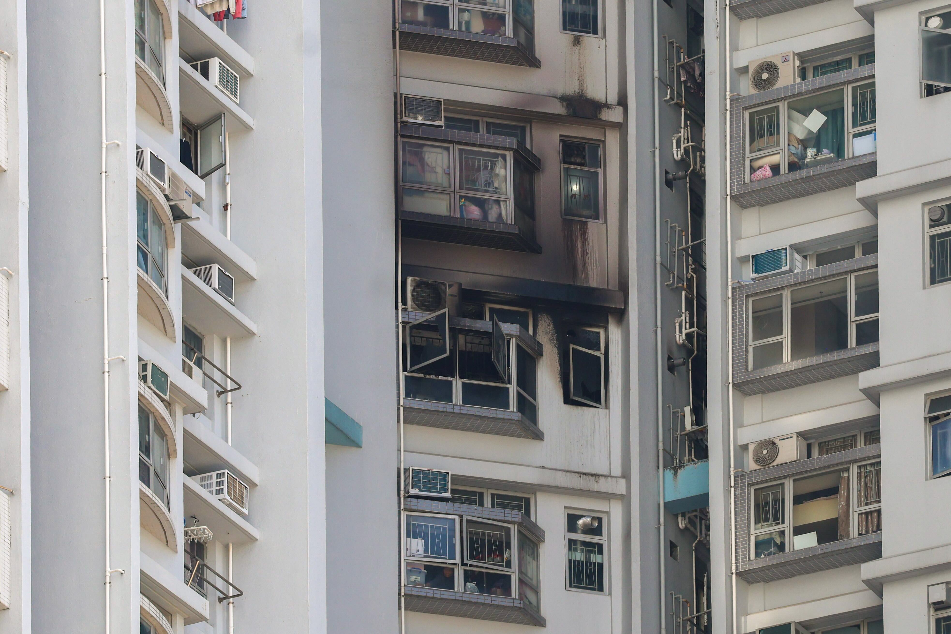 One person has been killed and eight injured in a fire at Mei Yu House in Shek Kip Mei, which forced the evacuation of more than  250 residents. Photo: Dickson Lee