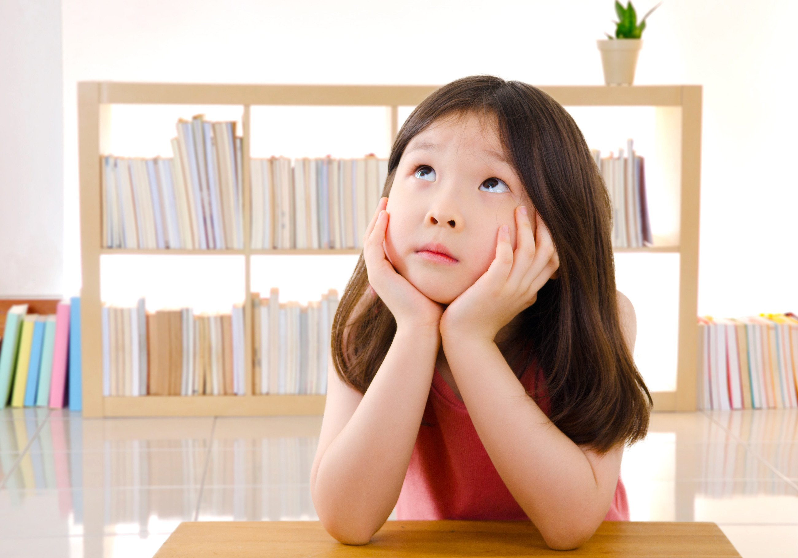 Feeling bored? Experts say boredom boosts creativity, resets your nervous system and helps you assess if you need a change in life. Boredom also allows time to rest the brain and eyes and helps nurture development in young brains. Photo: Shutterstock