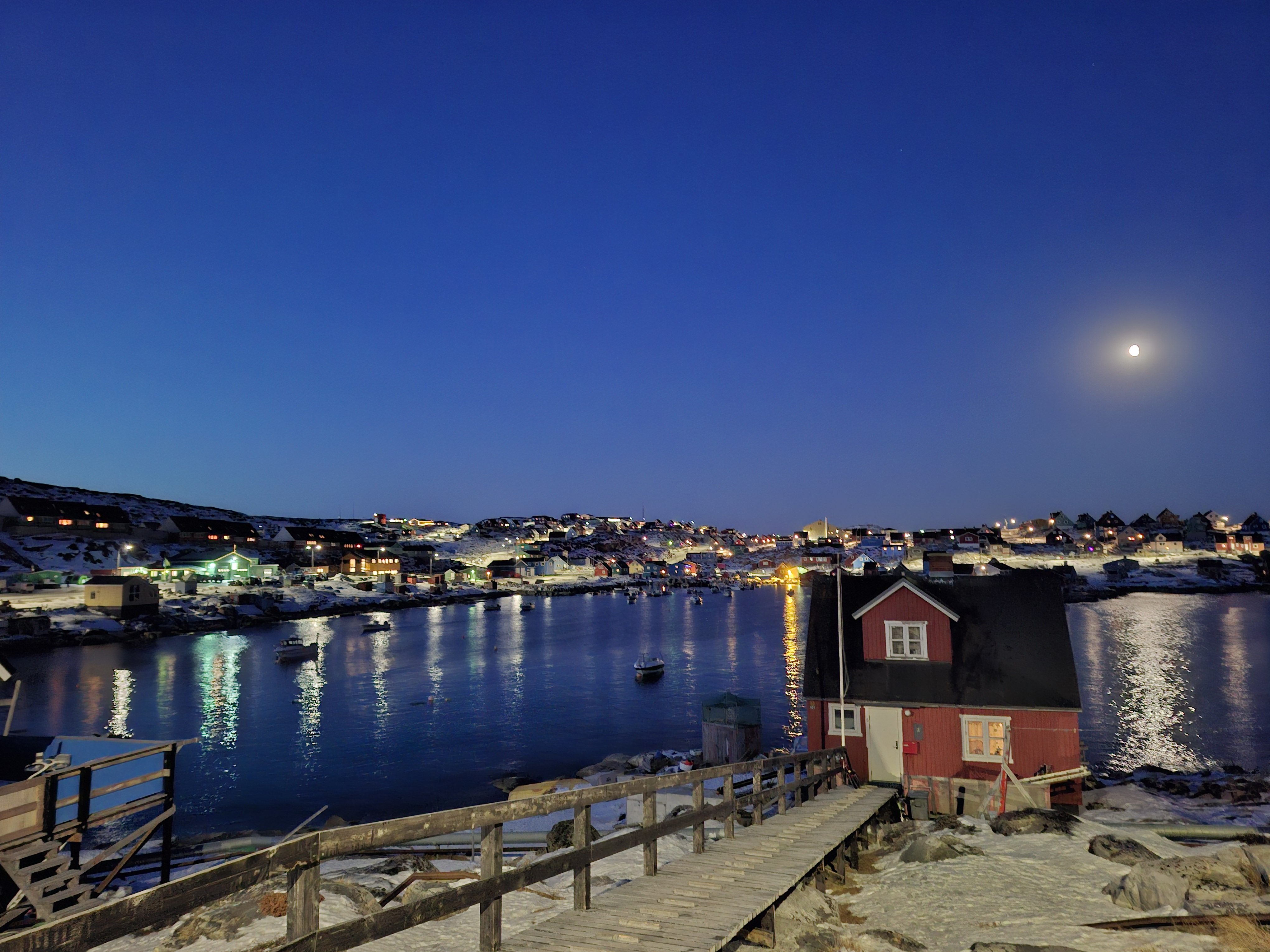 The town of Aasiaat, Greenland. Photo: Xinhua
