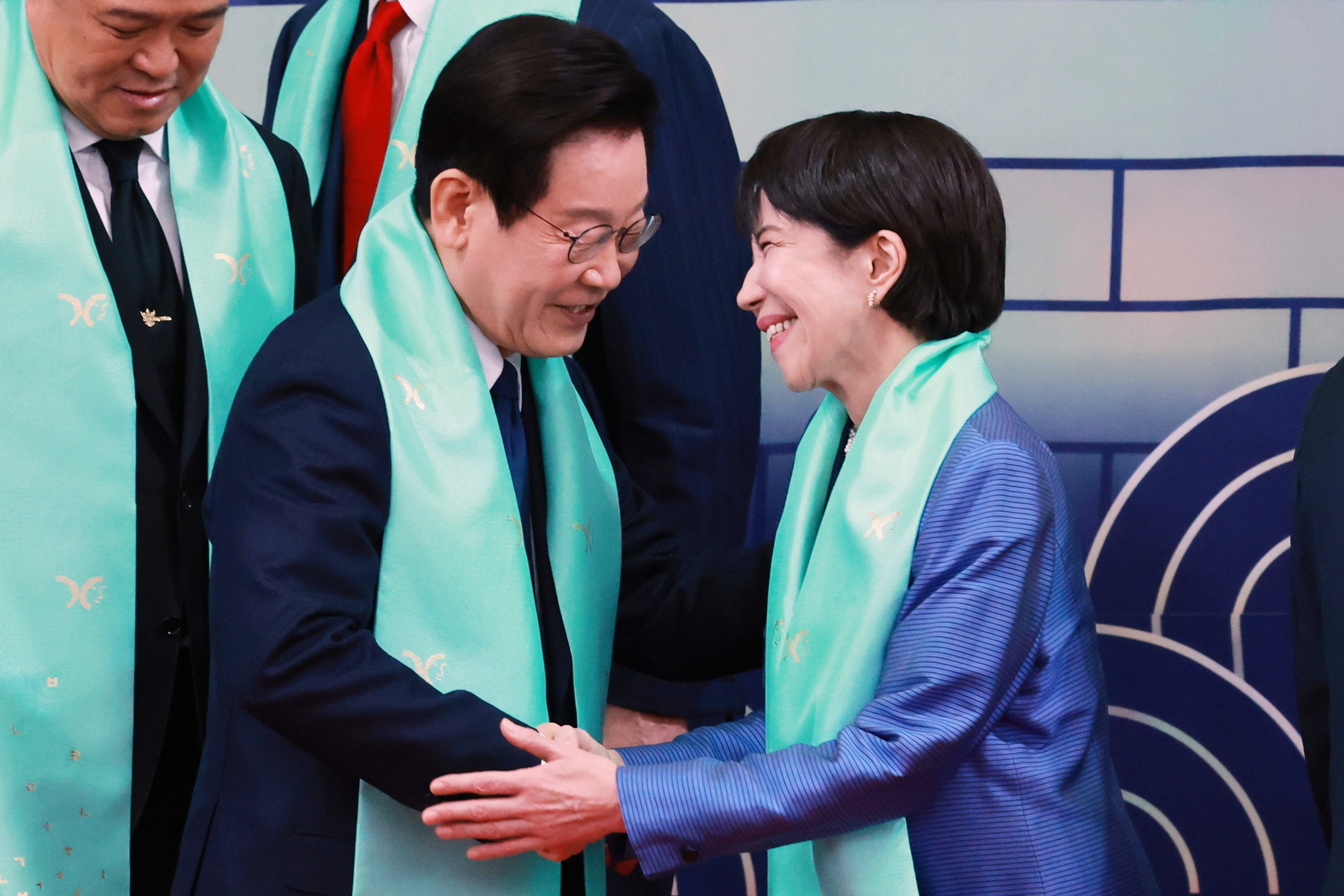 South Korean President Lee Jae Myung shakes hands with Japanese Prime Minister Sanae Takaichi (right) during the Apec summit in Gyeongju, South Korea, last year. Photo: Yonhap via AP