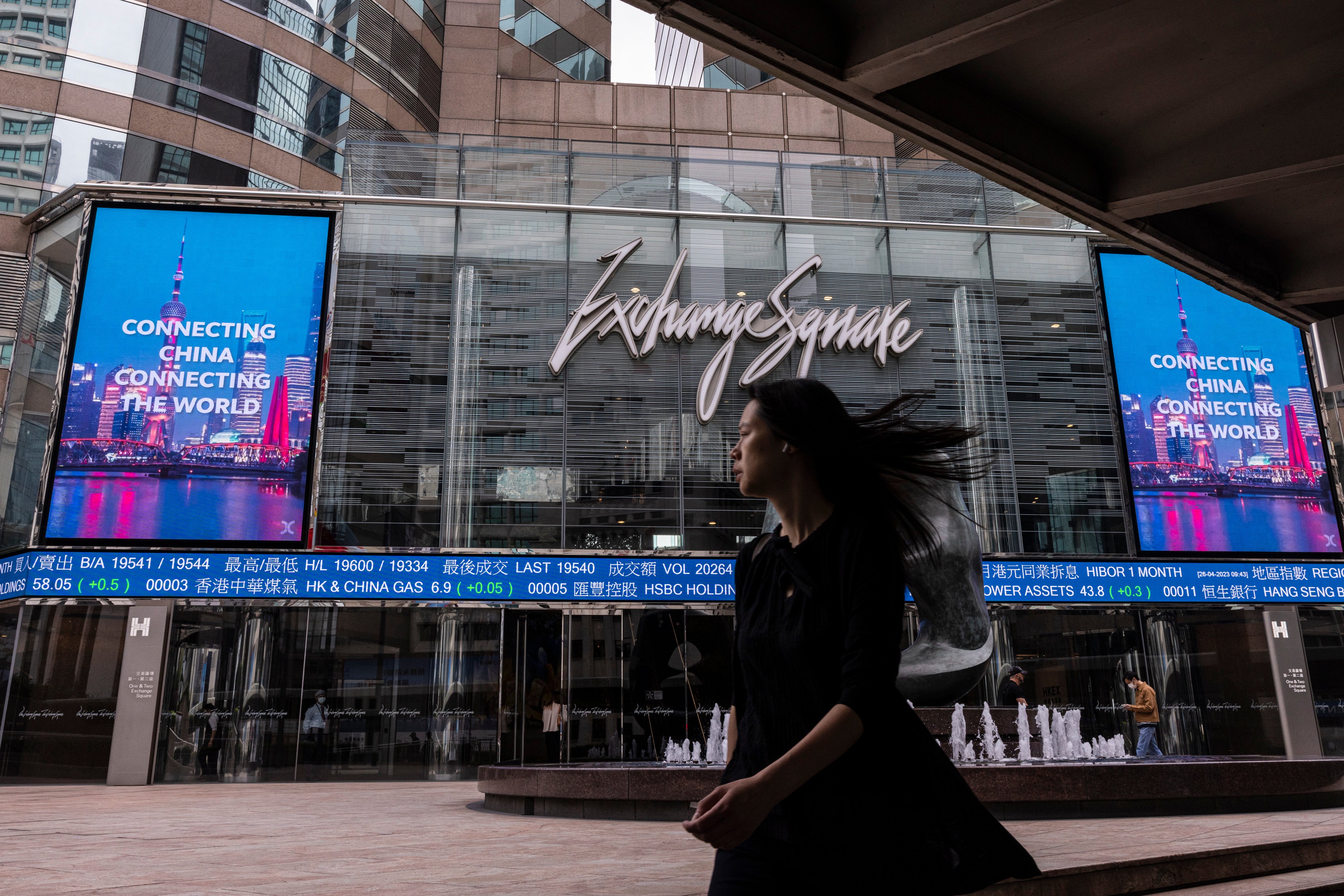 The Hang Seng Index rises at the open on Friday. Photo: AP