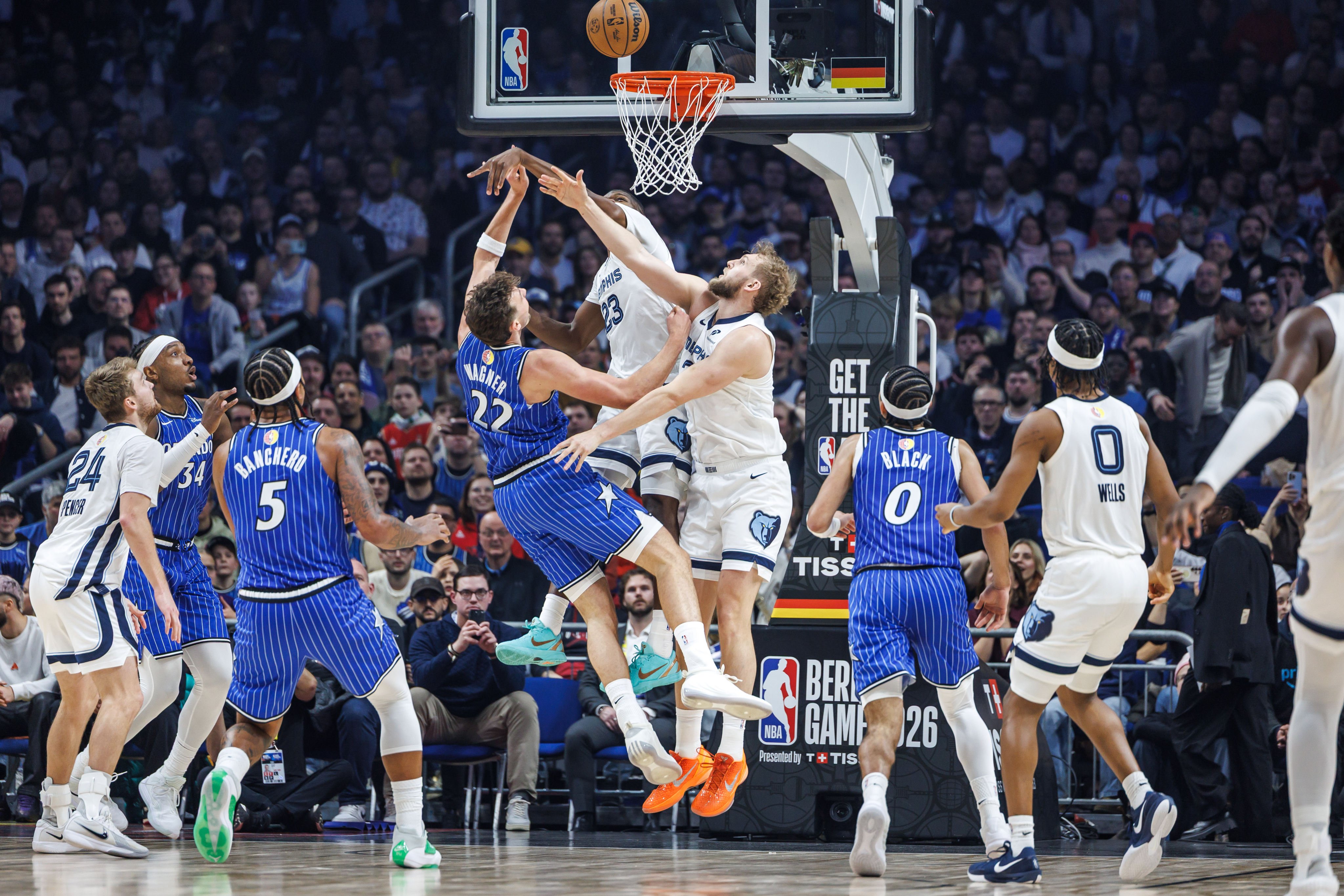 NBA commissioner Adam Silver was in Berlin on Thursday to watch the Orlando Magic (blue) beat the Memphis Grizzlies 118-111 at Uber Arena. Photo: dpa