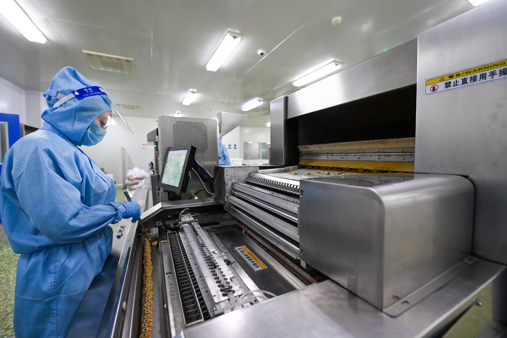 Chinese drug makers’ licensing deals hit an all-time high in 2025. Photo: Xinhua