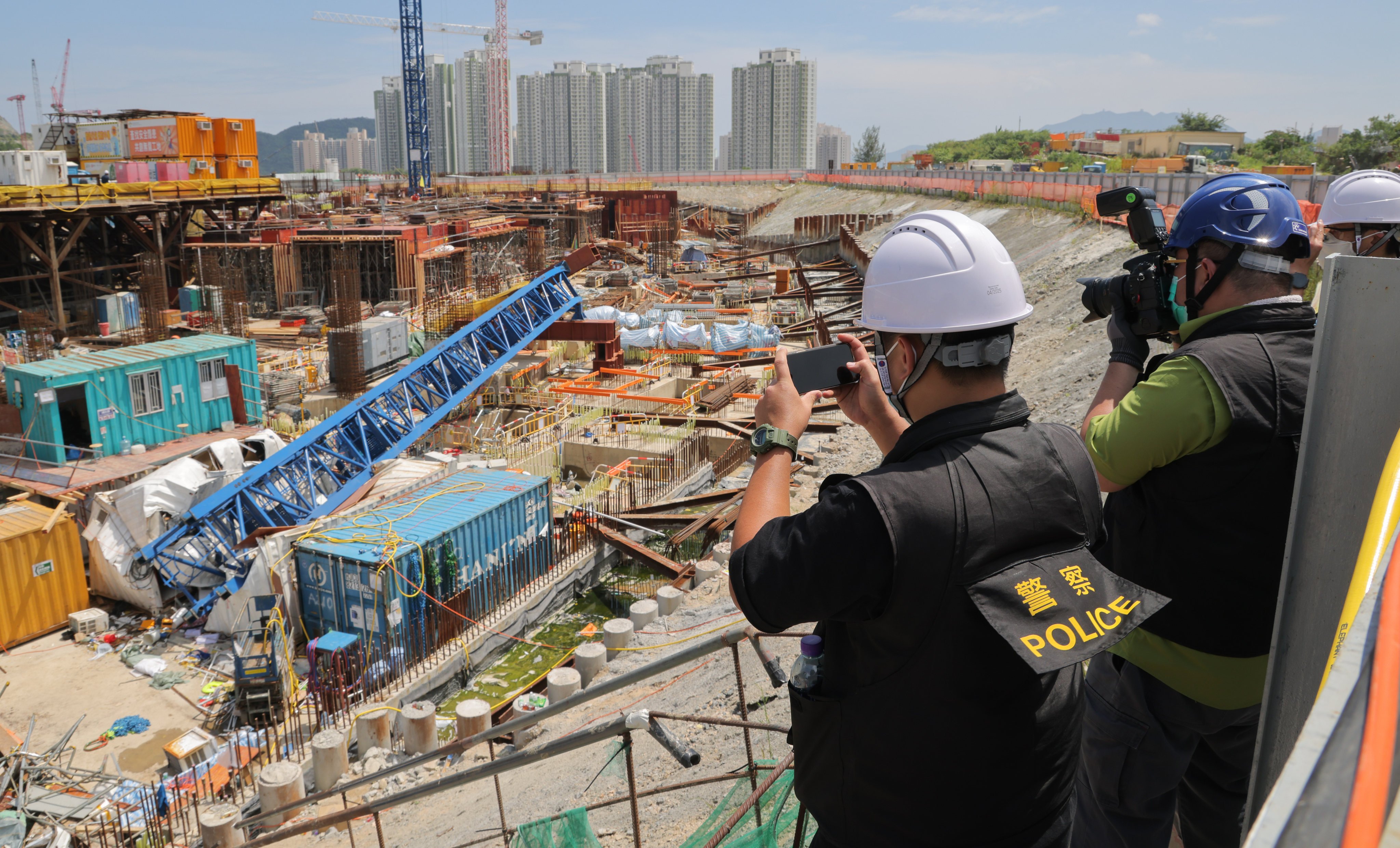 The 65-tonne tower crane that collapsed at the Anderson Road construction site killed three workers and injured six others. Photo: Jelly Tse