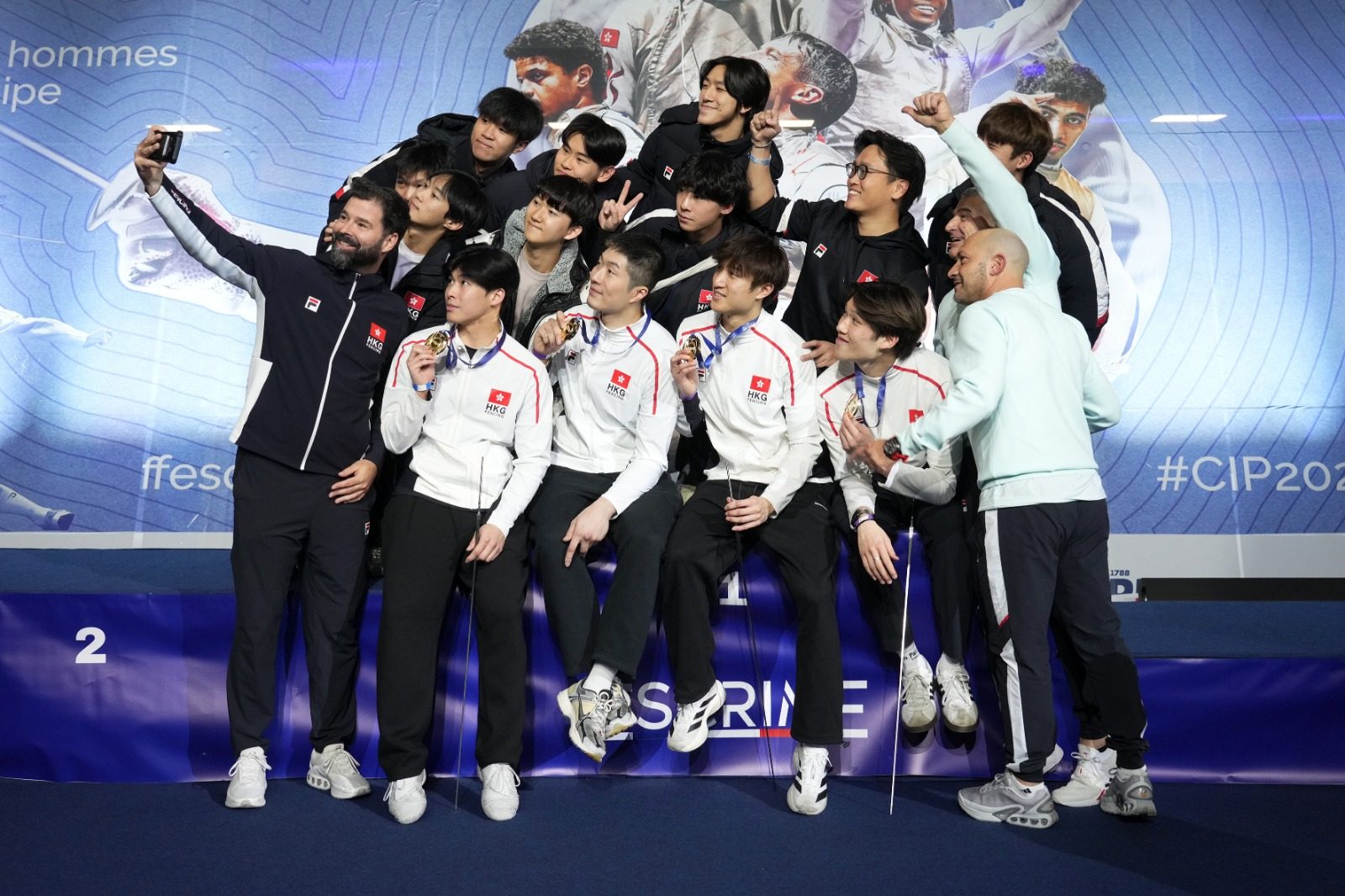 Hong Kong men’s foil head coach Greg Koenig (left) says the team must have the attitude that “every team we fence is scared of us”.  Photo: Handout