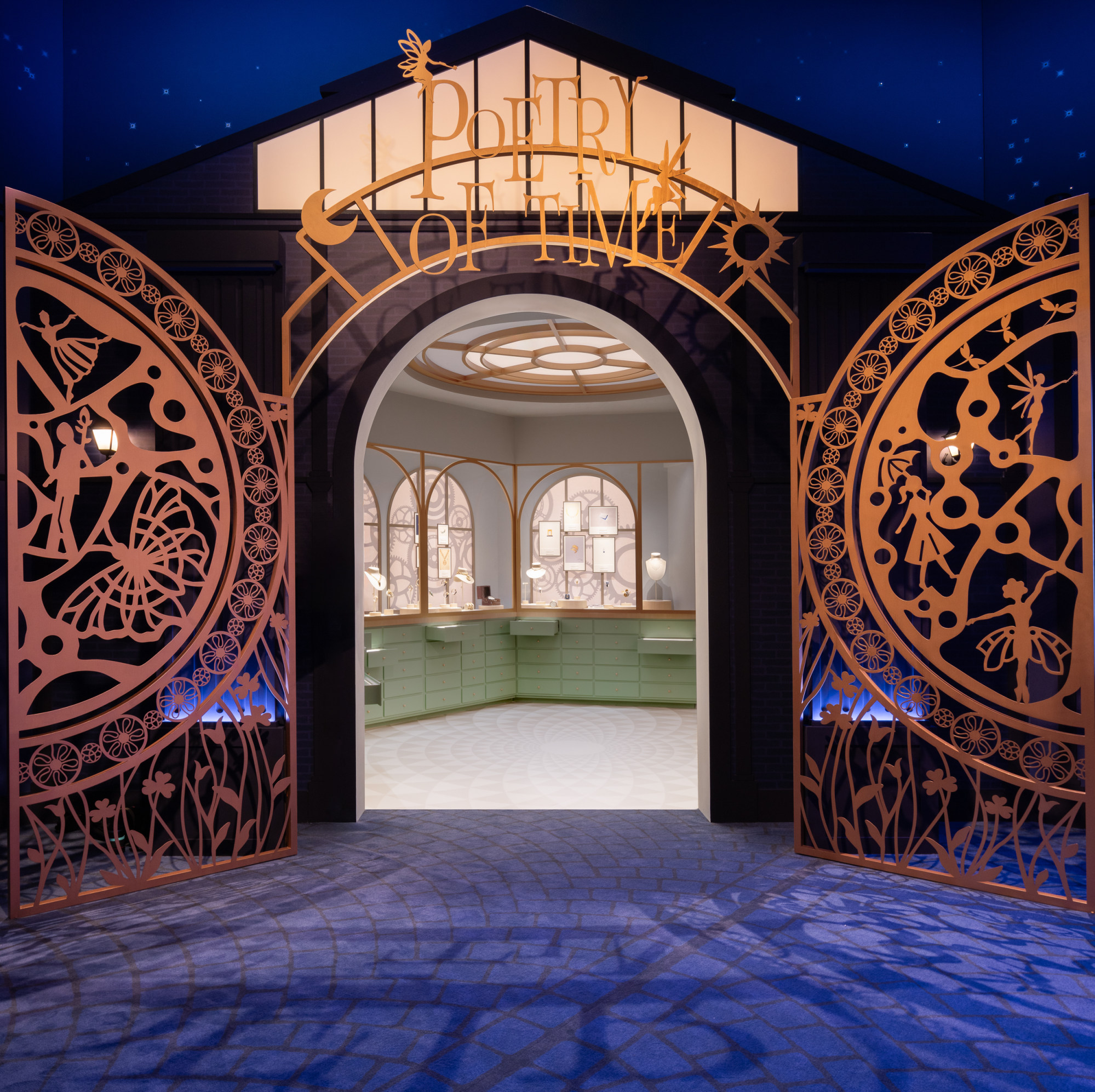 Why L'École School of Jewelry Arts, supported by Van Cleef