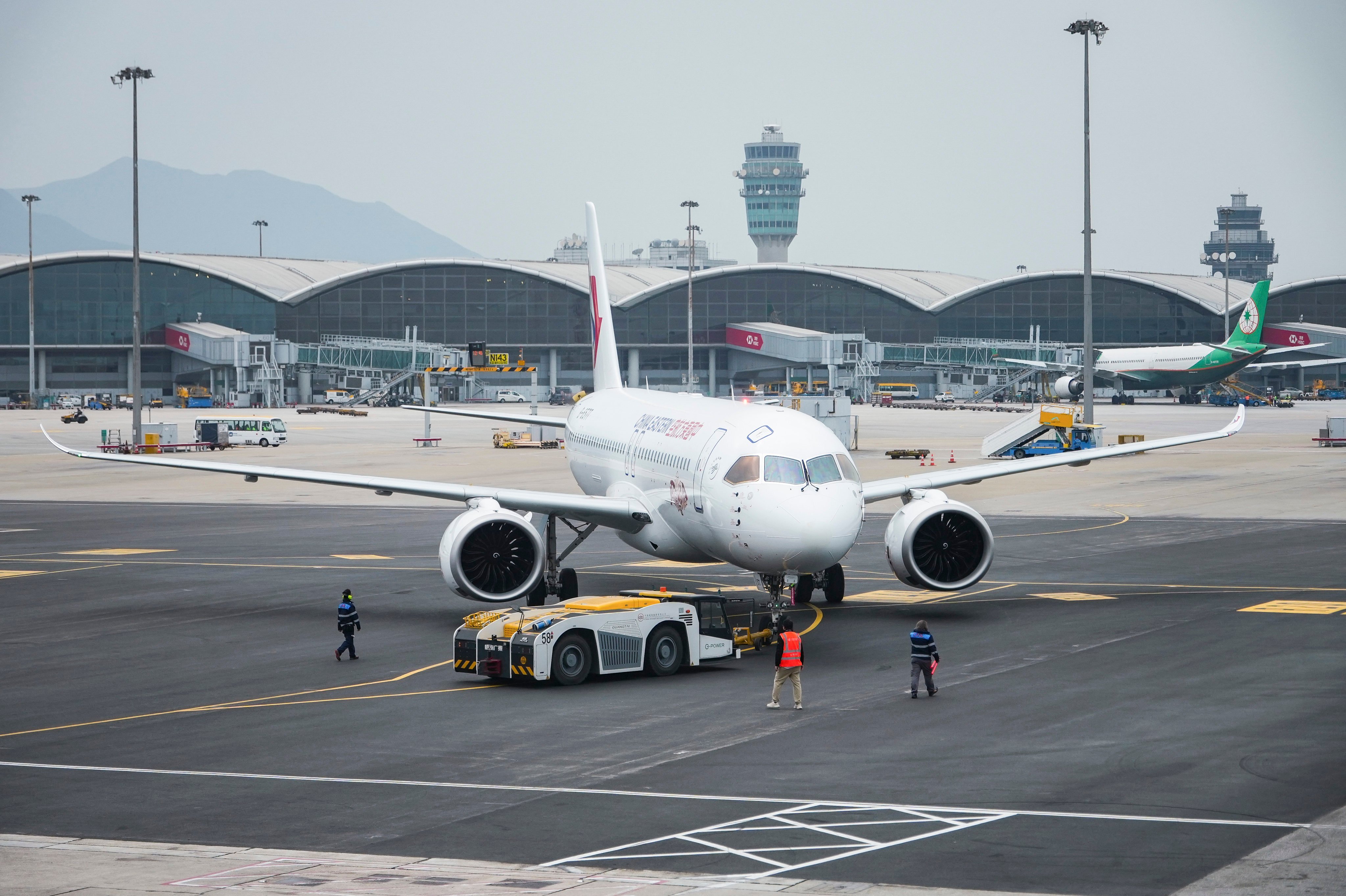 A China Eastern Airlines C919 begins taxiing to the runway at Hong Kong International Airport in January last year. Photo: Eugene Lee
