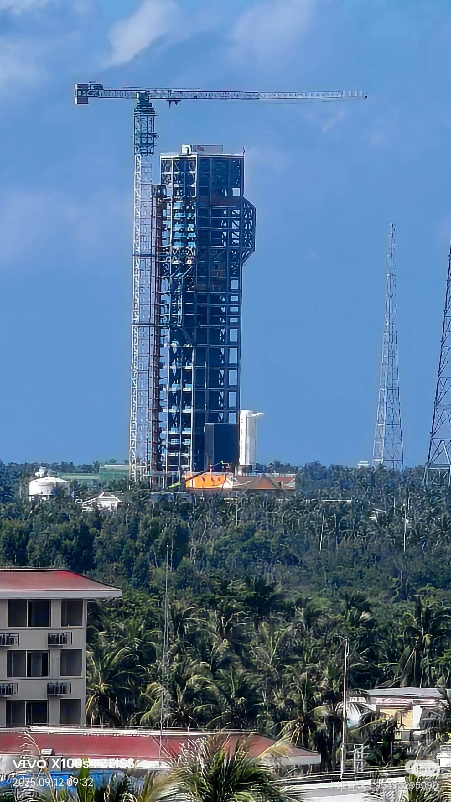 A photo circulating online on Saturday appears to show a rocket at a launch site at the Wenchang space port. Photo: RedNote
