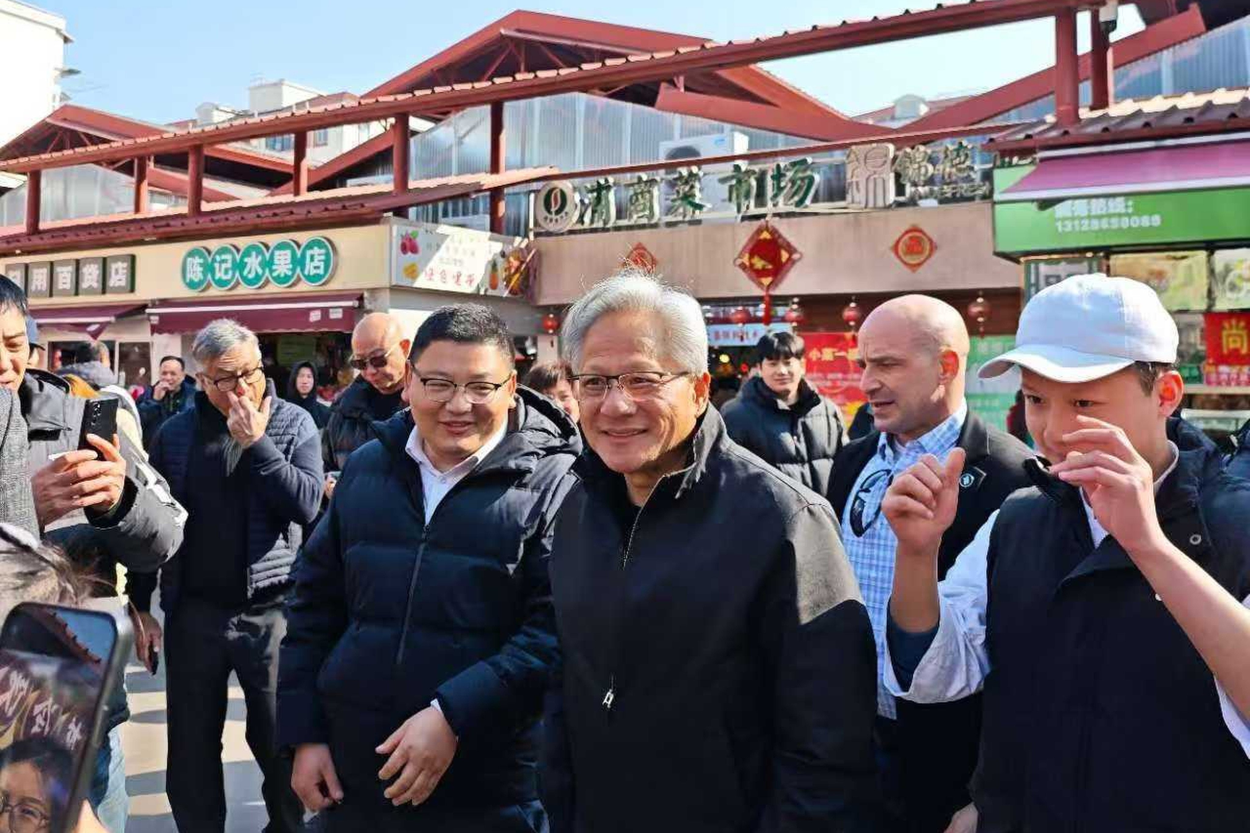 A photo circulating on social media shows Nvidia CEO Jensen Huang touring a grocery market in Shanghai. Photo: RedNote