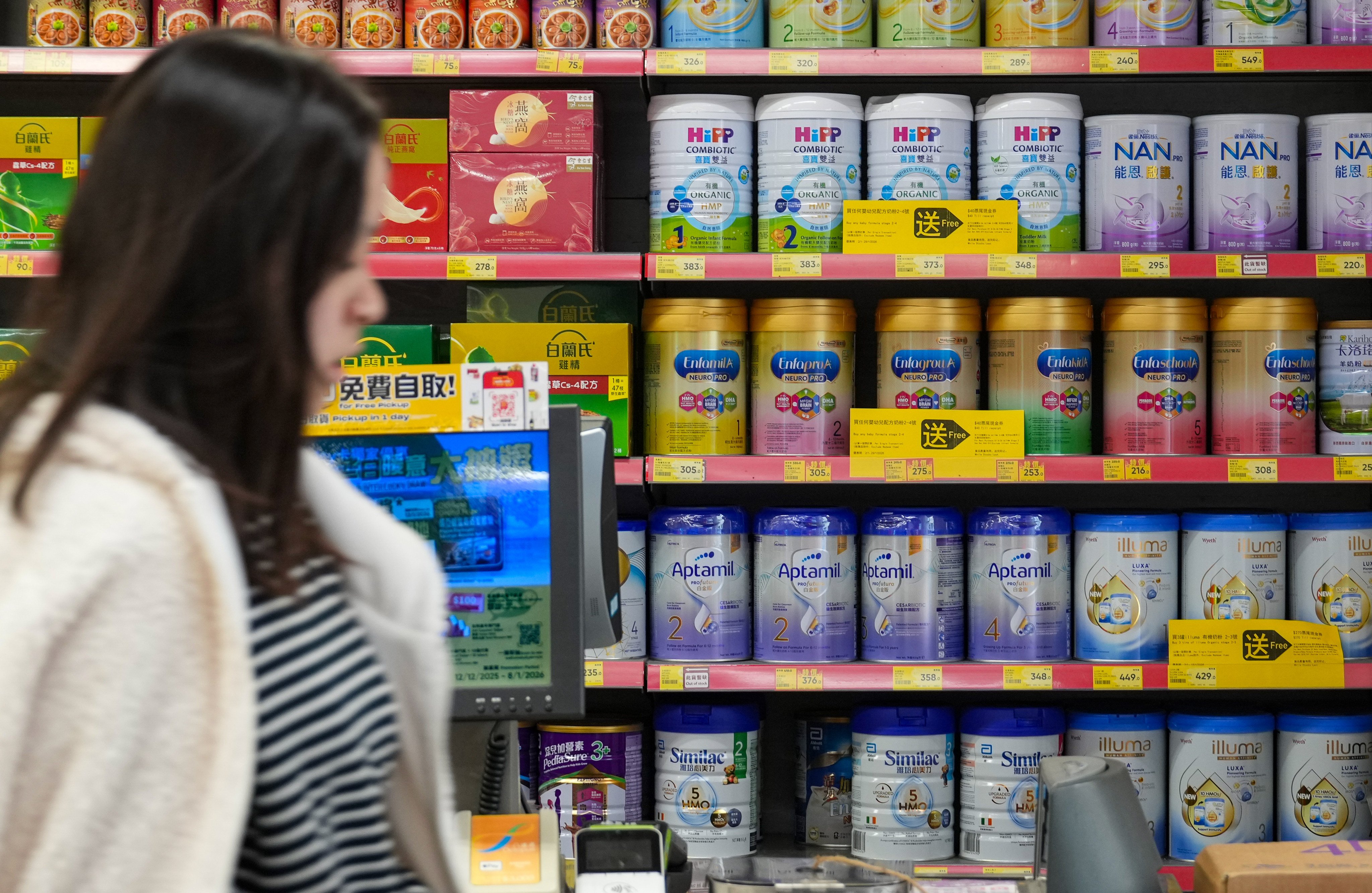 Hong Kong’s Centre for Food Safety has found traces of toxins in four batches of baby milk powder recalled by Nestlé. Photo: Sam Tsang