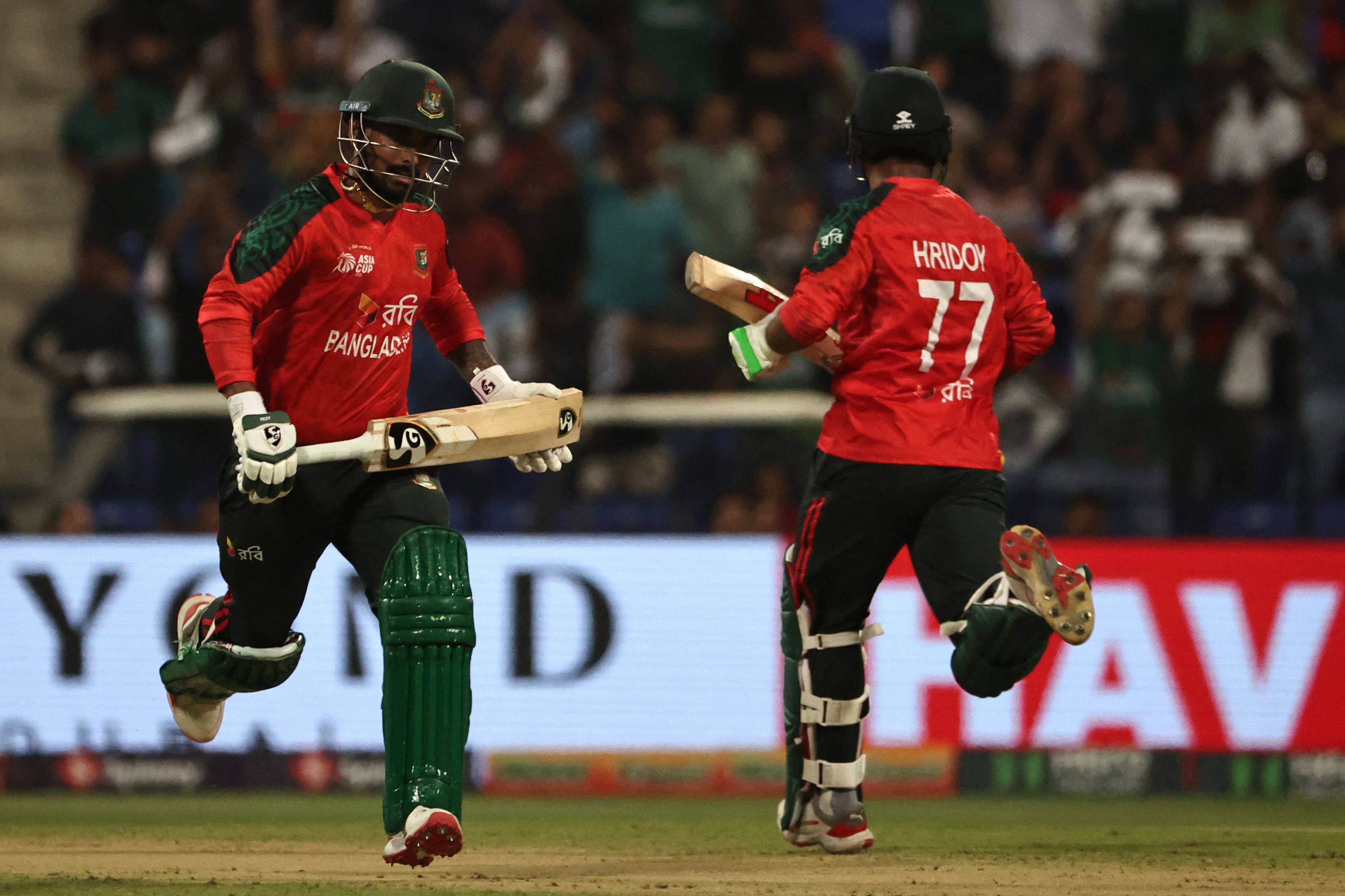 Bangladesh captain Litton Das (left) is poised to miss the T20 World Cup following his team’s withdrawal. Photo: AFP