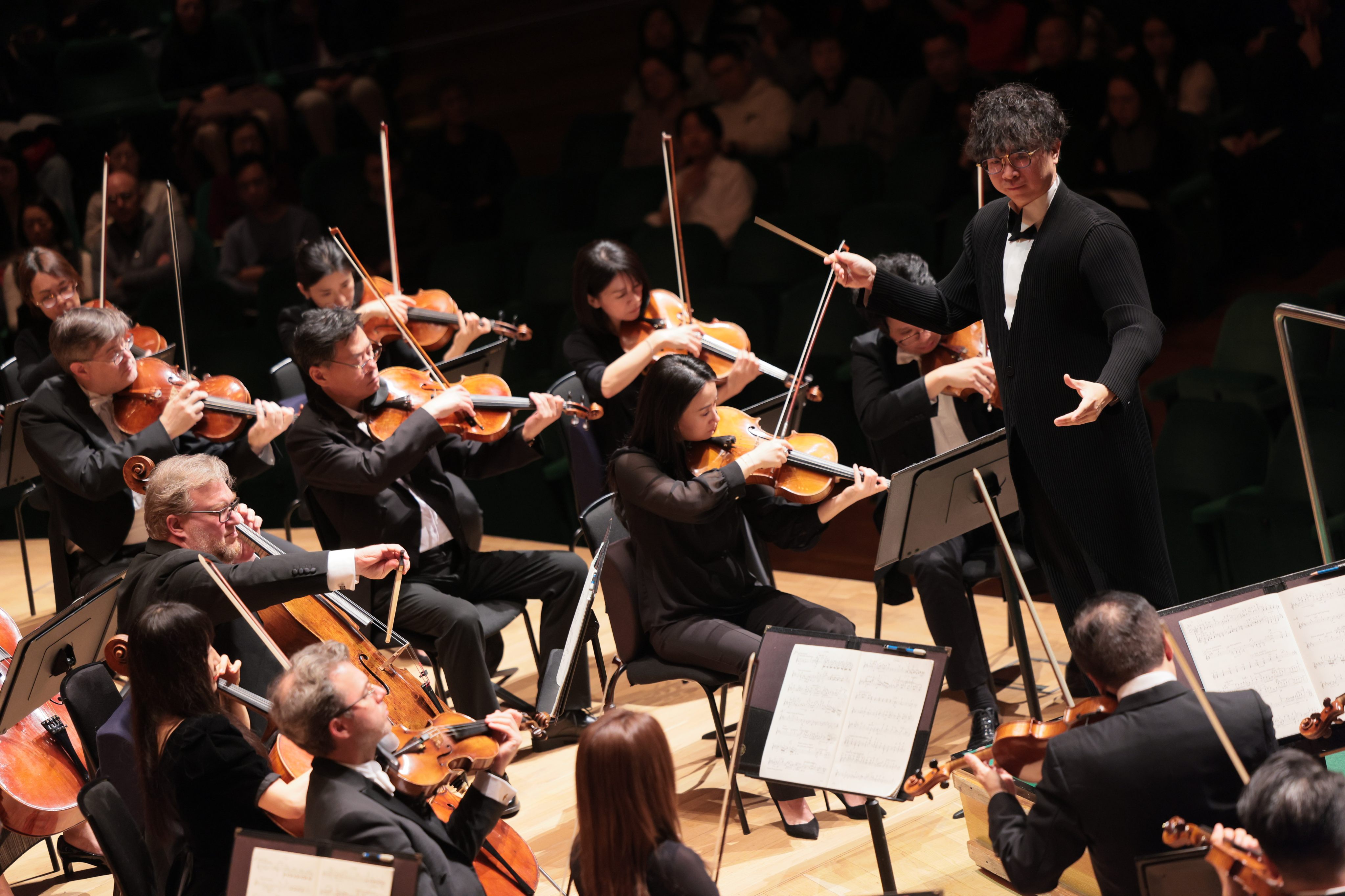 Singaporean conductor Kahchun Wong leads the Hong Kong Philharmonic Orchestra in their performance of Gustav Mahler’s Symphony No. 7 at the Hong Kong Cultural Centre on January 23, 2026. Photo: HK Phil