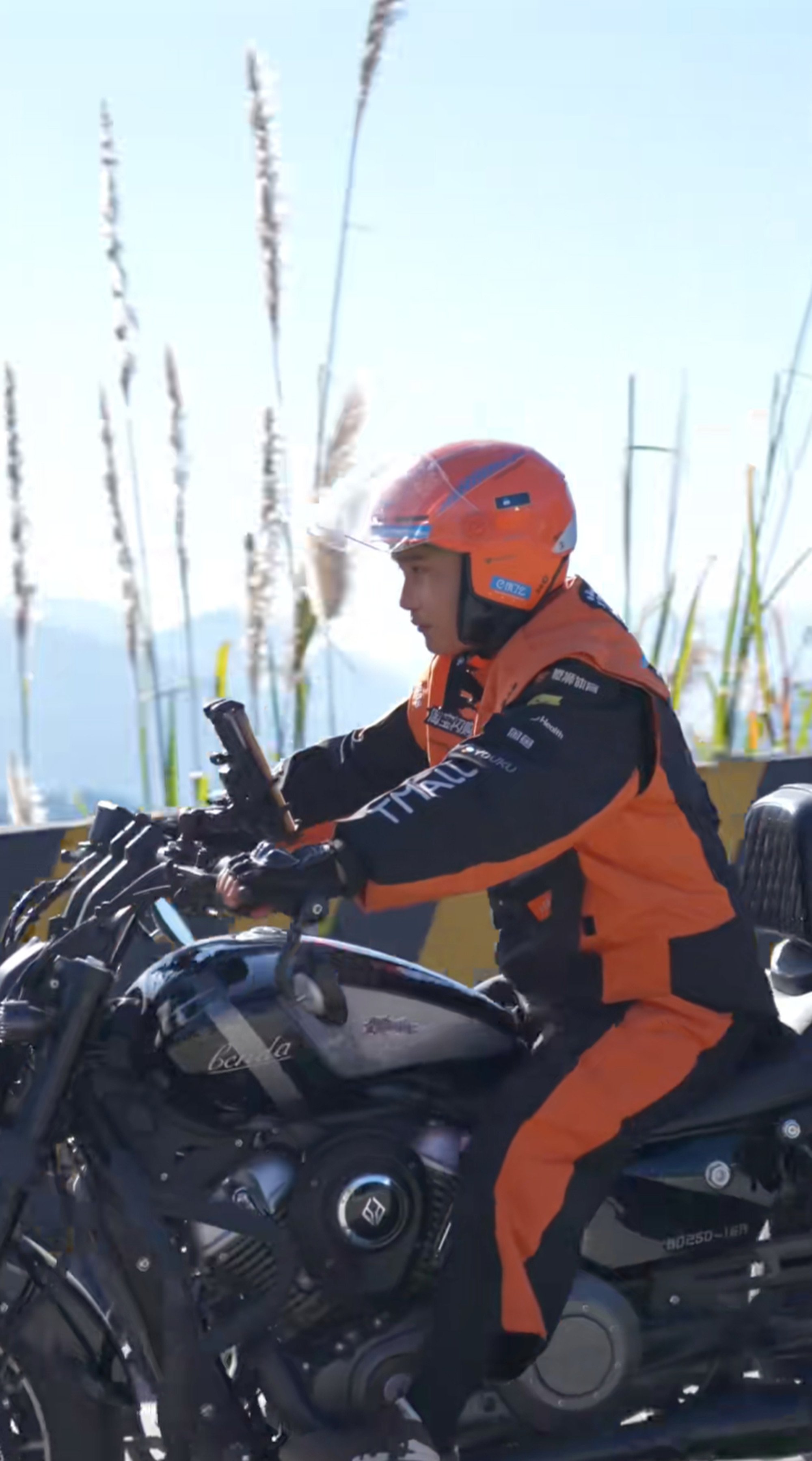 Huang on his motorcycle. He says he loves the sense of freedom his job gives him. Photo: Douyin