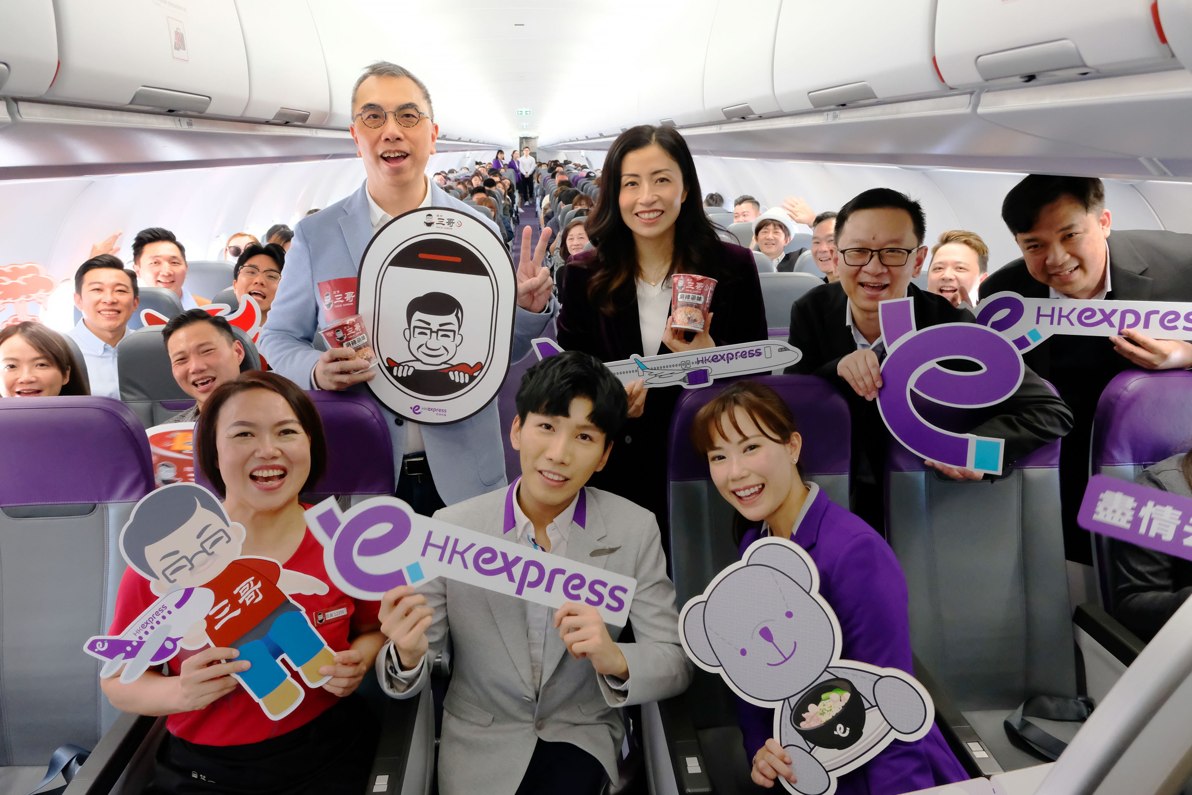 Local brands Tsui Wah and Tam Jai Sam Gor (pictured) have collaborated with Hong Kong Express Airways on in-flight meals to increase exposure for their respective brands, as one strategy to address the decline in restaurant sales. Photo: Handout