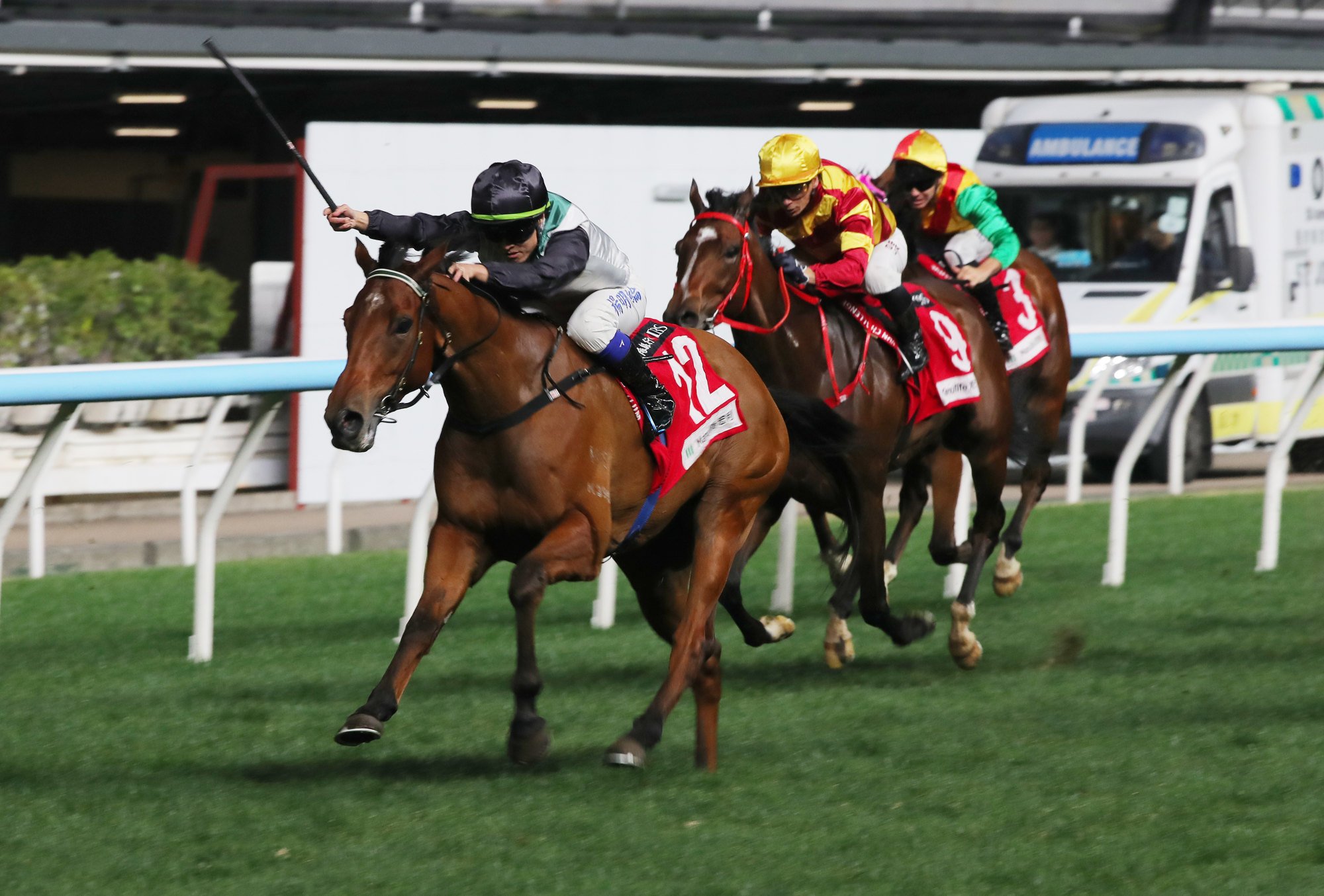 China Win stays on strongly under Keith Yeung. China Win stays on strongly under Keith Yeung.