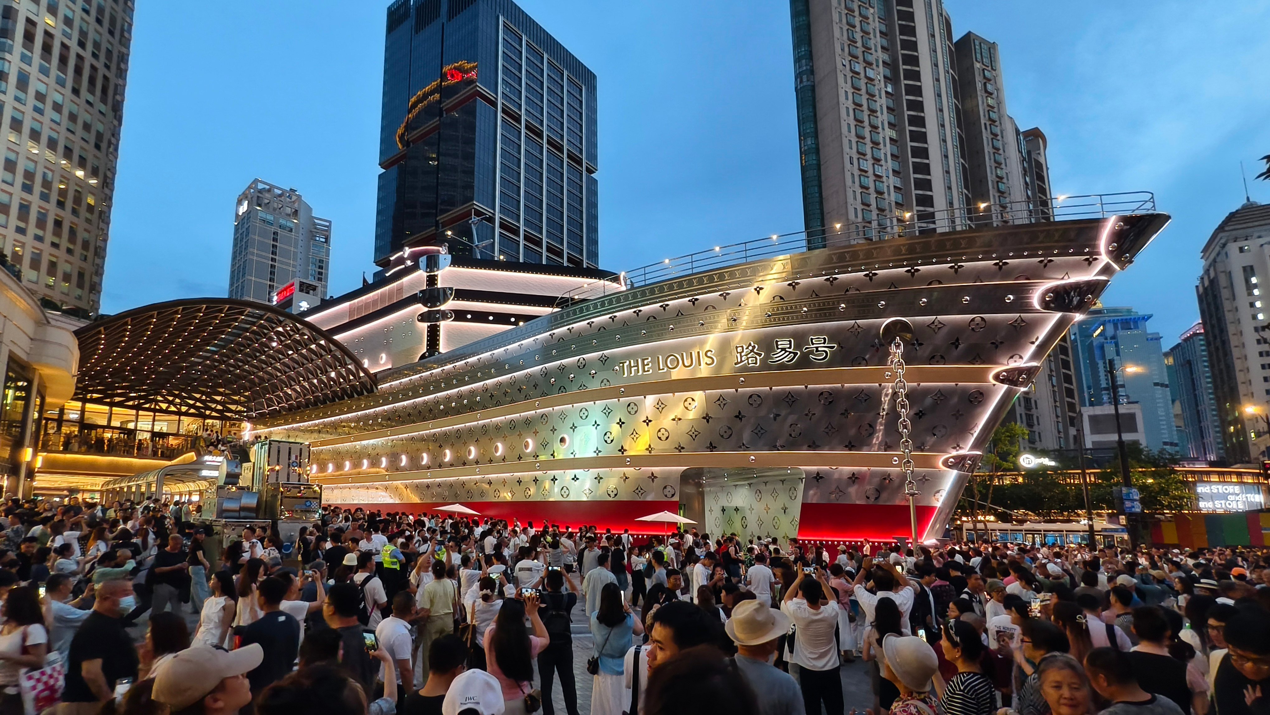 scmp.com - Xiaofei Xu - As LVMH returns to growth, is the slump in China's luxury market finally over?