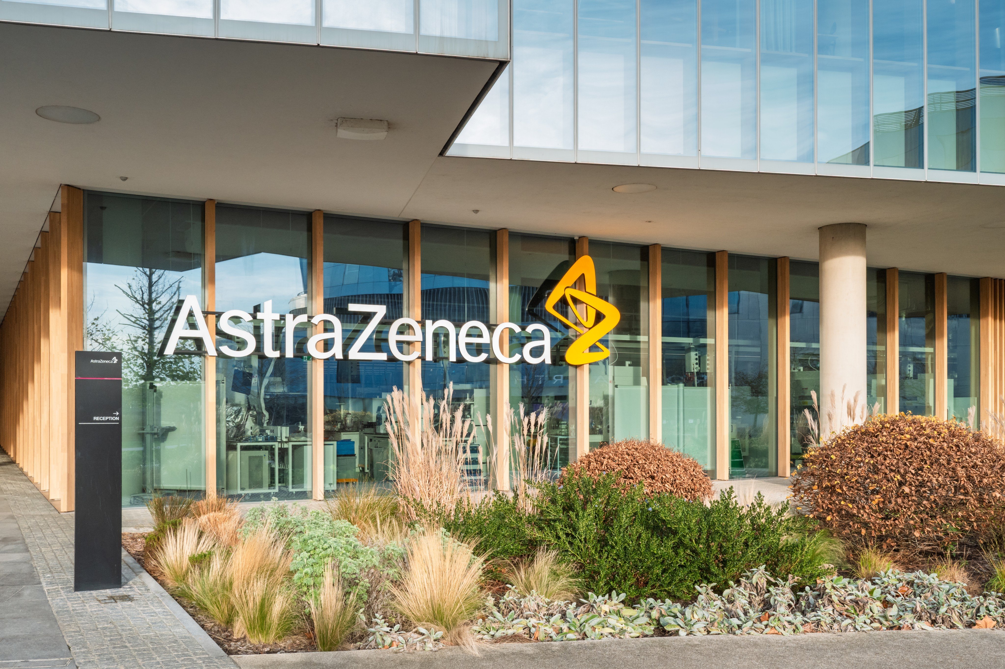 AstraZeneca’s US$15 billion China bet marks the biggest deal of Starmer’s Beijing trip. Photo: Shutterstock