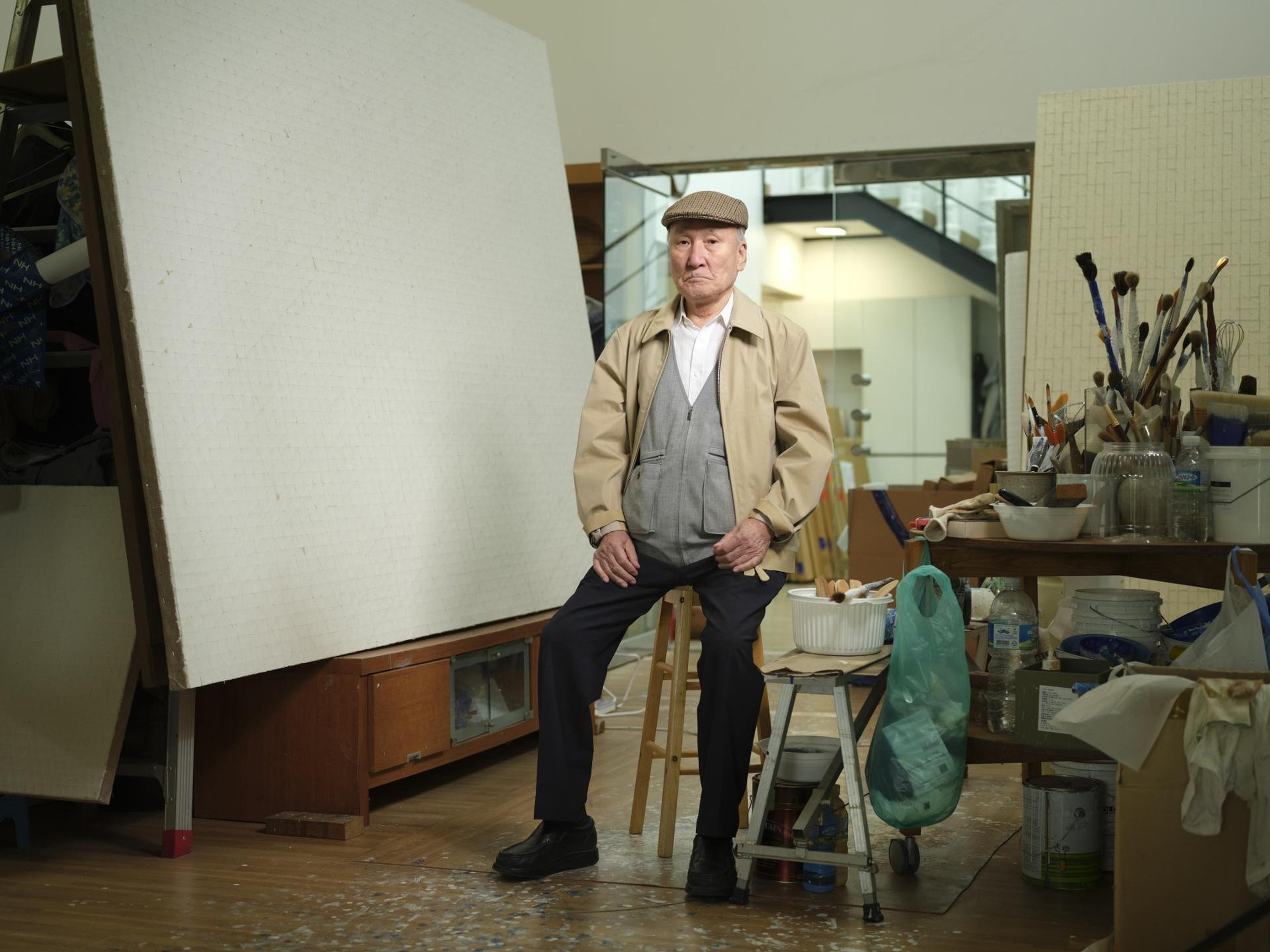 Artist Chung Sang-hwa in his studio in Yeoju, Gyeonggi province, South Korea, in 2023. The artist died on January 28, 2026, after a prolonged illness. Photo: courtesy of Gallery Hyundai