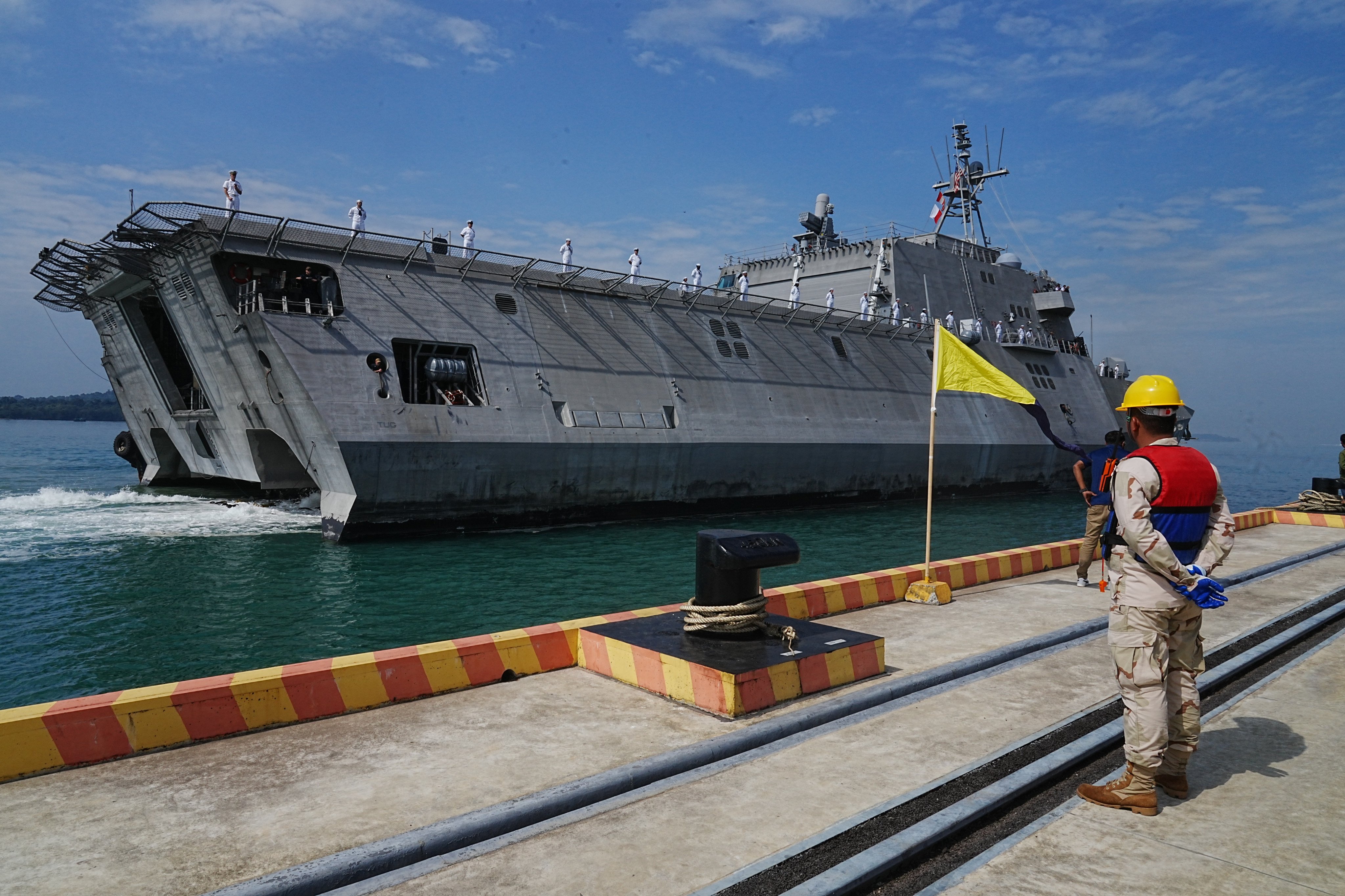 USS Cincinnati docks at Ream Naval Base’s pier in Sihanoukville on Saturday. Photo: AP