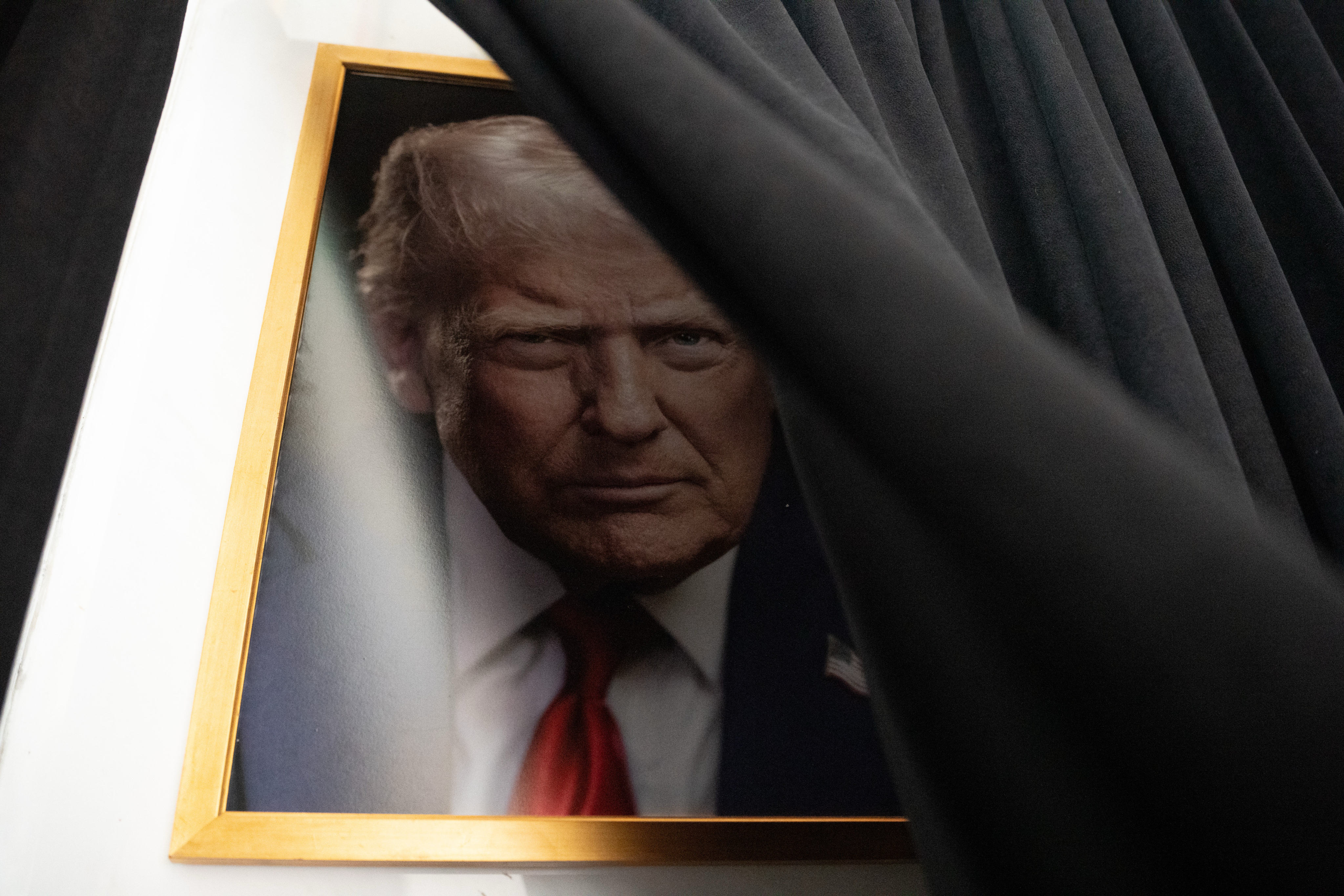 A portrait of US President Donald Trump during preparations at the John F. Kennedy Centre for the Performing Arts before the premiere of ‘Melania’. Photo: Andrew Leyden/ZUMA Press Wire/dpa