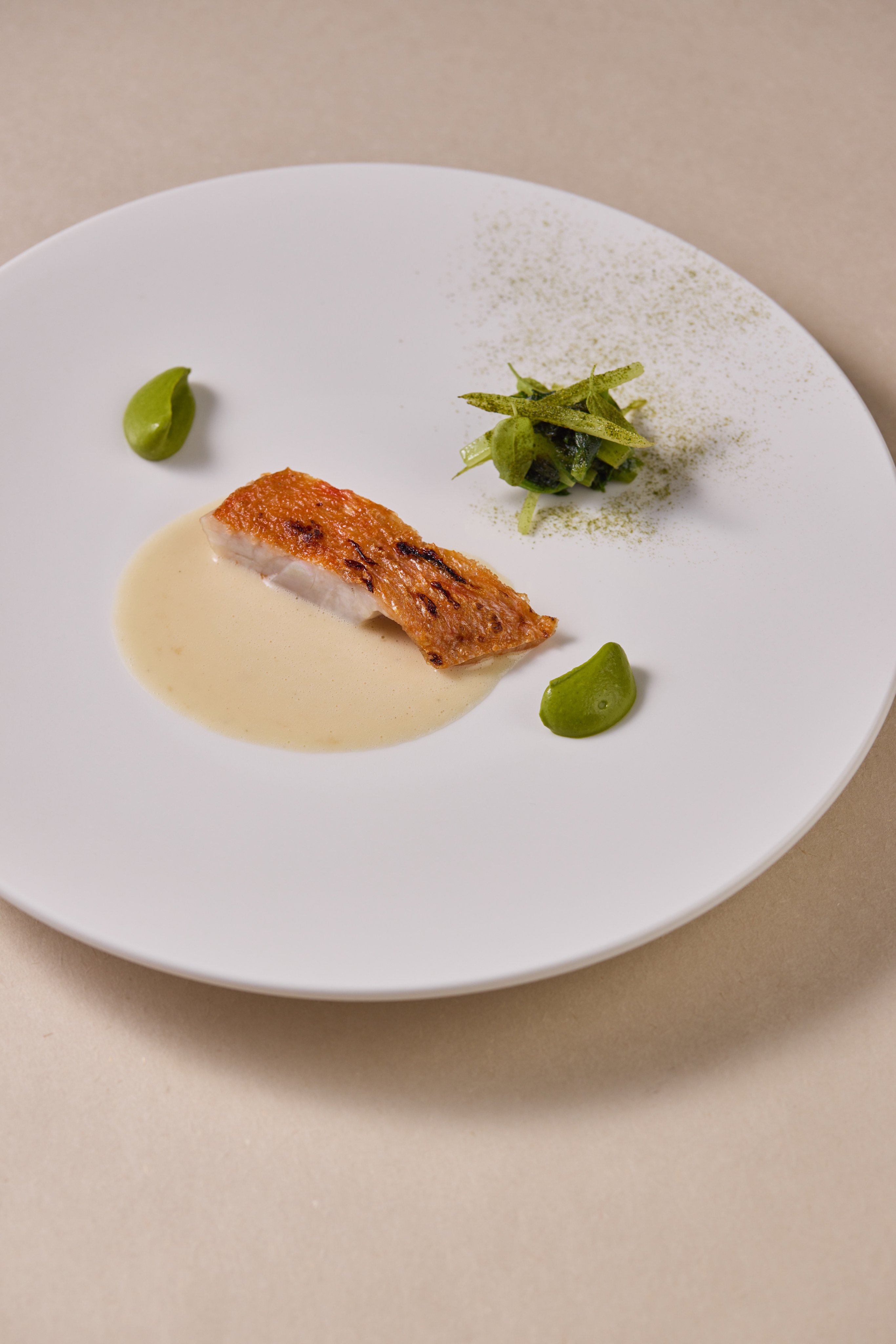 Kinmedai with lemon leaf 
and zucchini at Ébauche. Photo: Ébauche