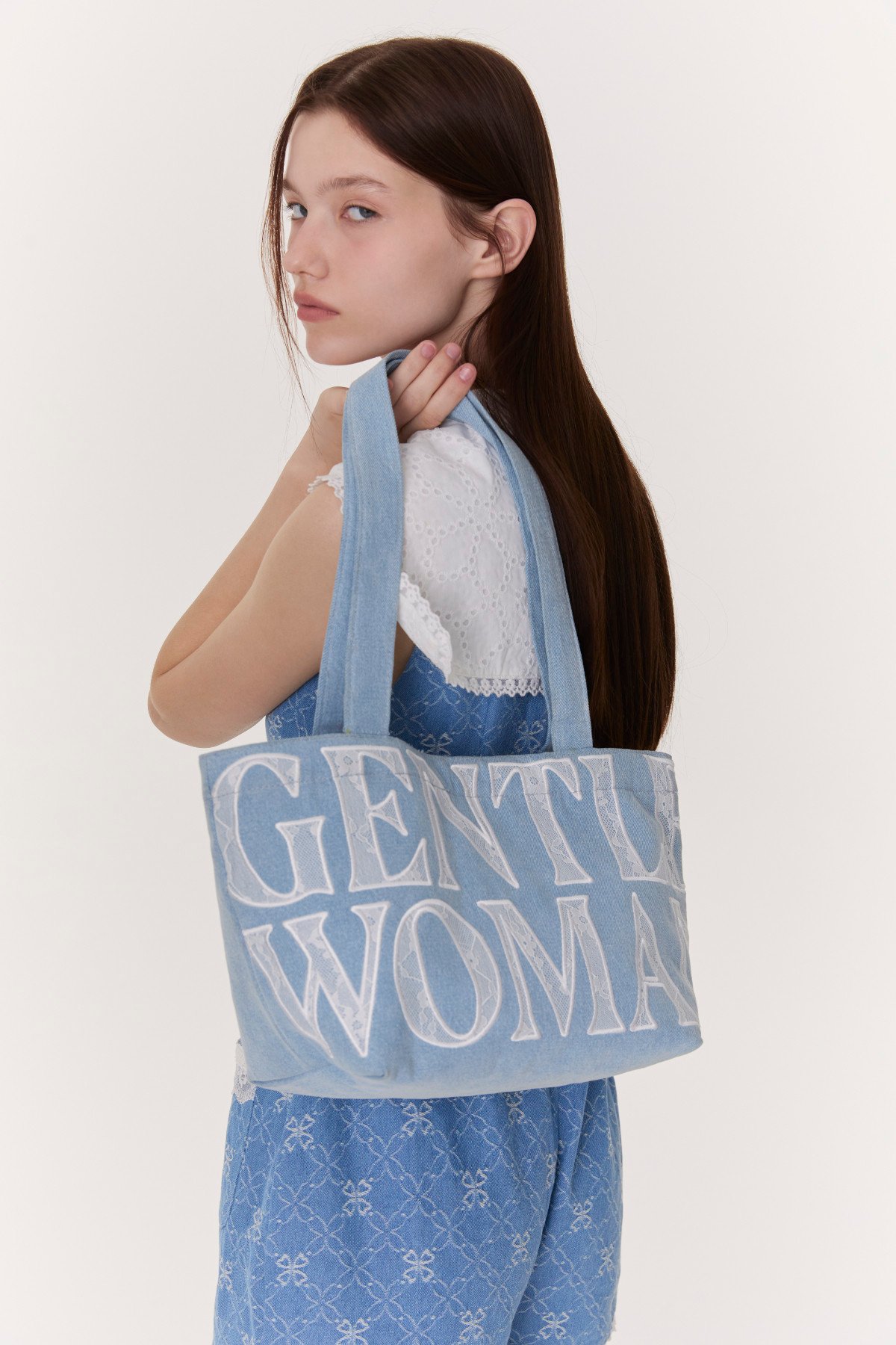 Gentlewoman’s viral tote bag. Photo: Handout