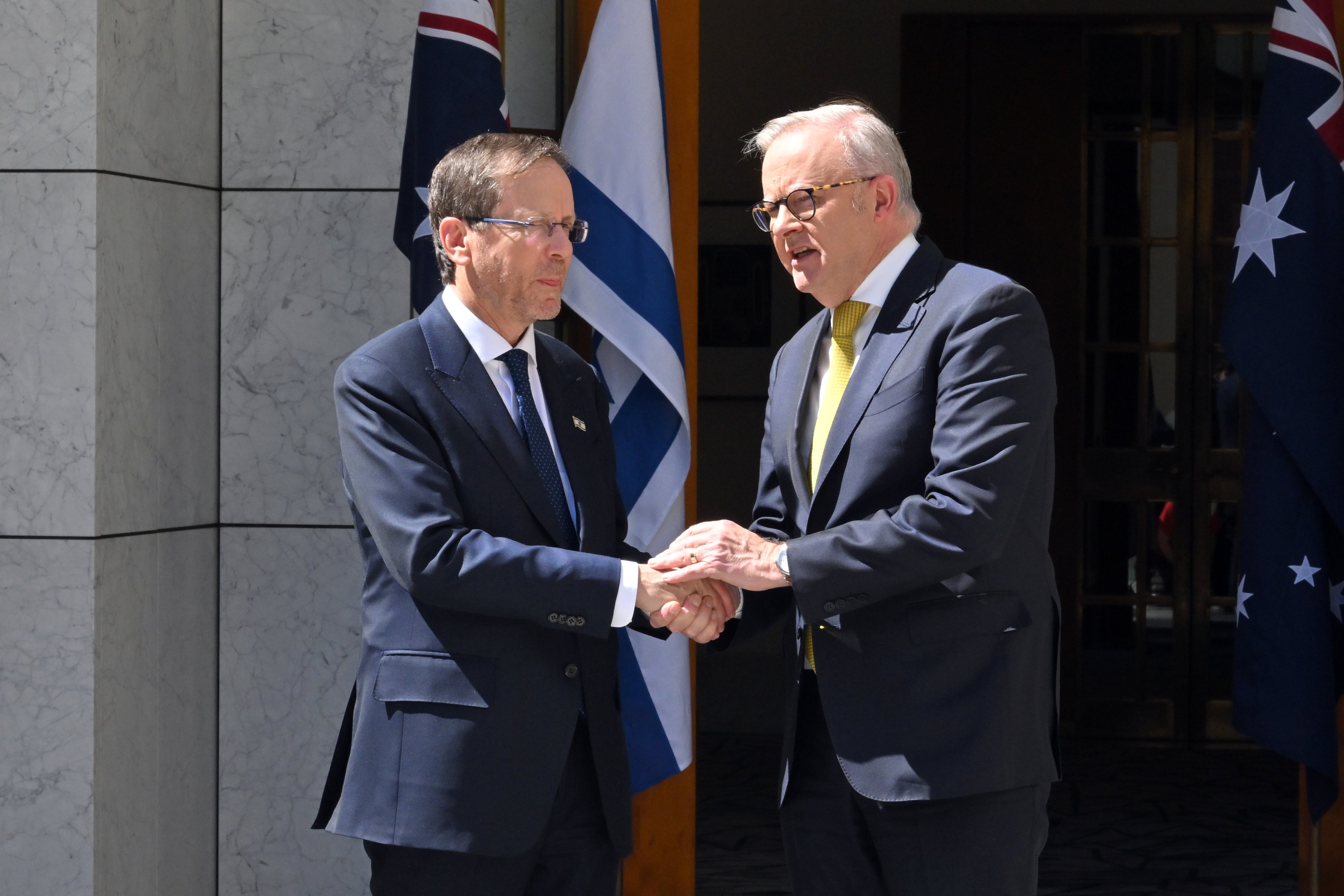 Israel’s President Isaac Herzog (left) meets with Australia·s Prime Minister Anthony Albanese at Parliament House in Canberra. Photo: dpa