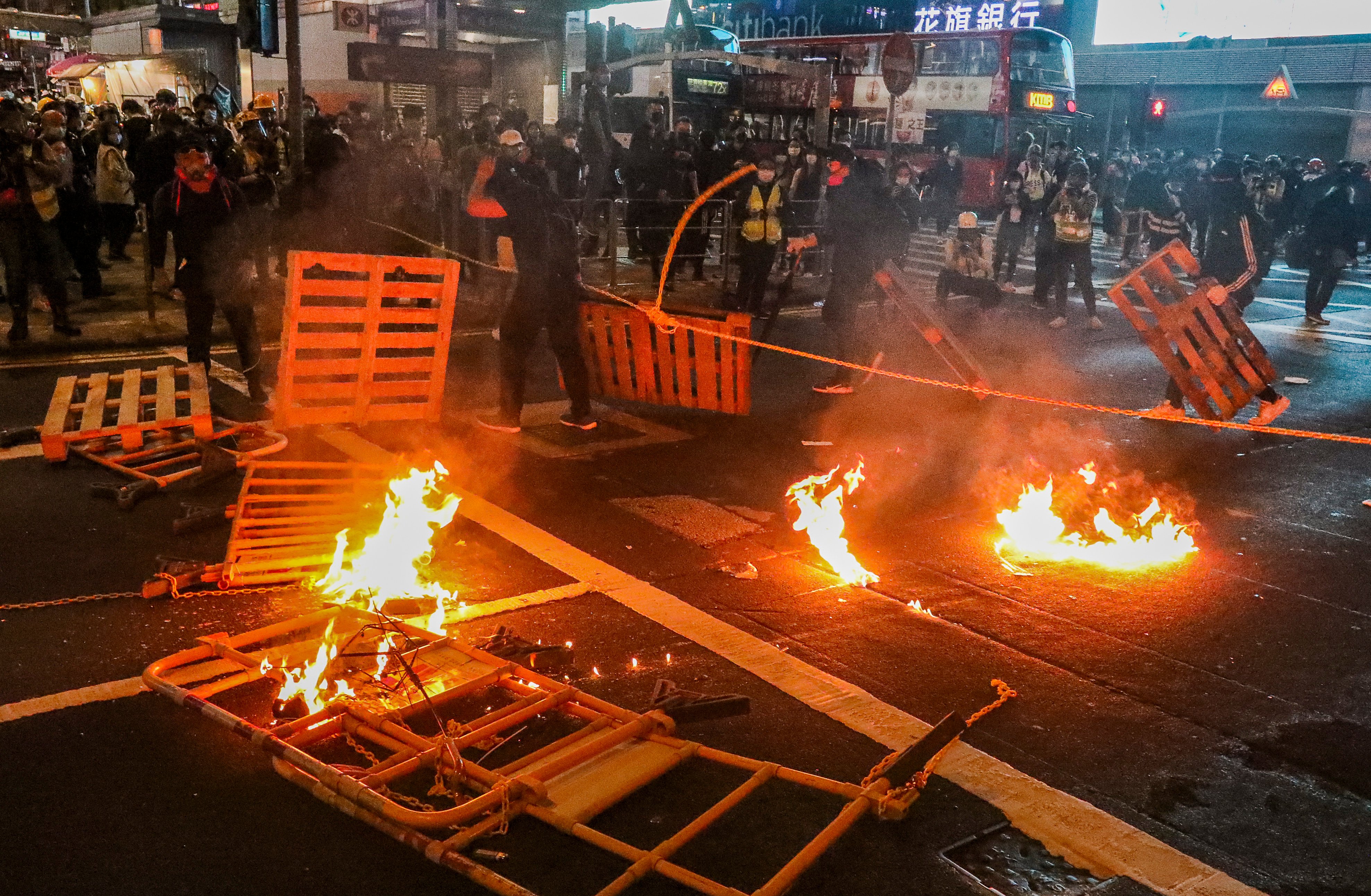 Protesters gather on Nathan Road in Mong Kok district in 2020. Photo: Felix Wong