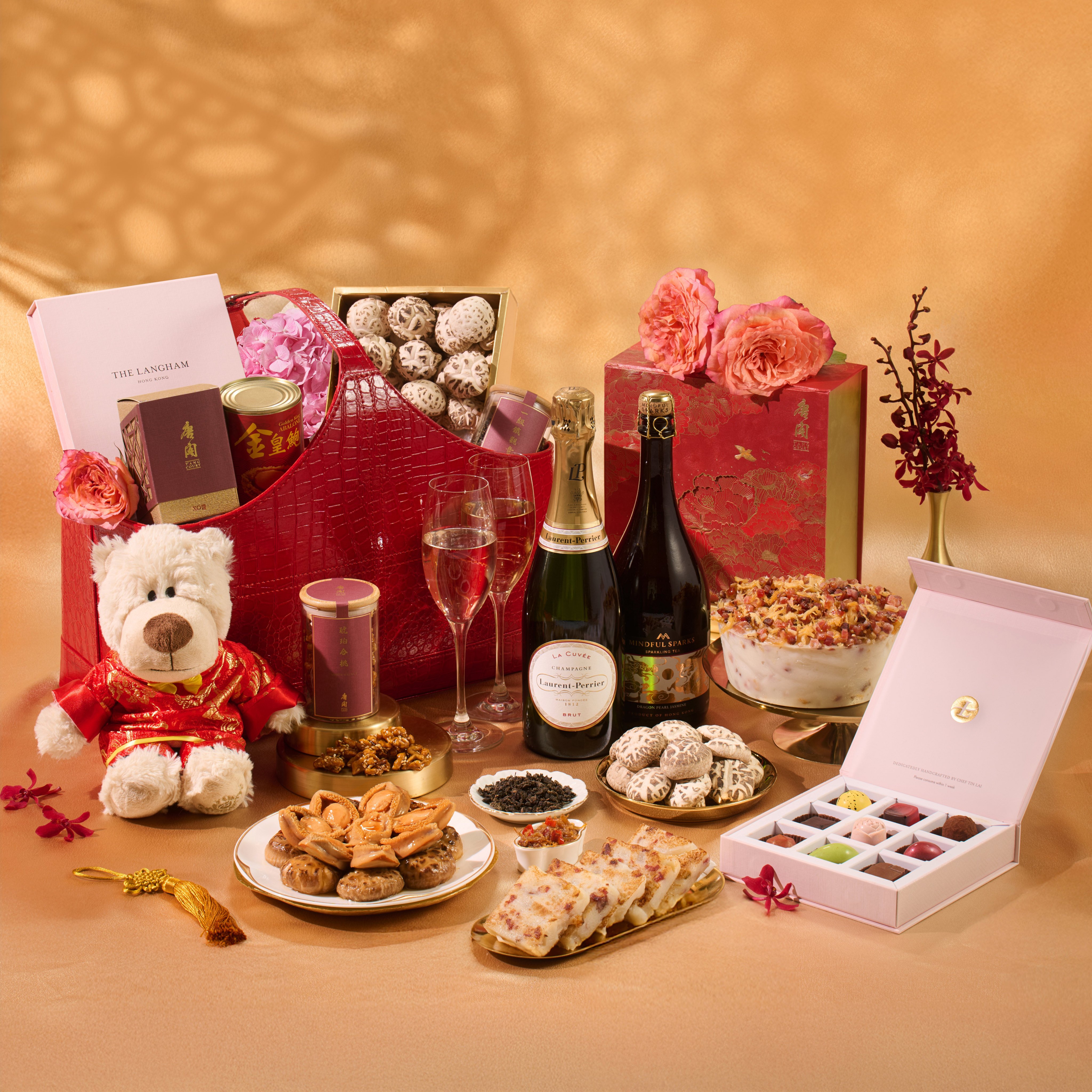 Hong Kong hotel Cordis’ Ming Court Deluxe Chinese New Year Hamper is one of the many great gifts you can buy for friends or family members ahead of your next Lunar New Year gathering. Photo: Cordis