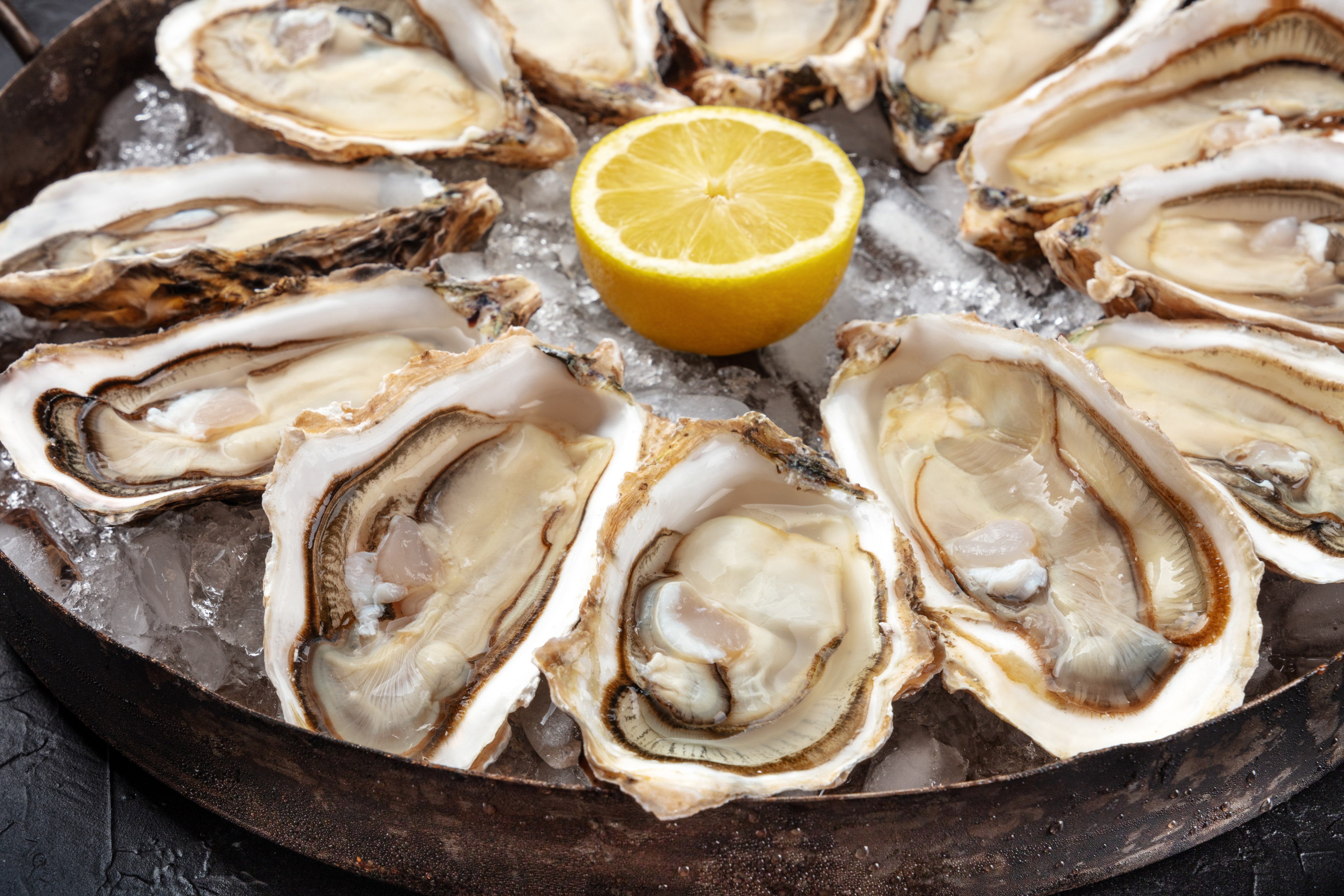 Hong Kong is experiencing a norovirus surge linked to raw oysters; understand the risks of this contagious virus and how to safely enjoy seafood. Photo: Getty Images