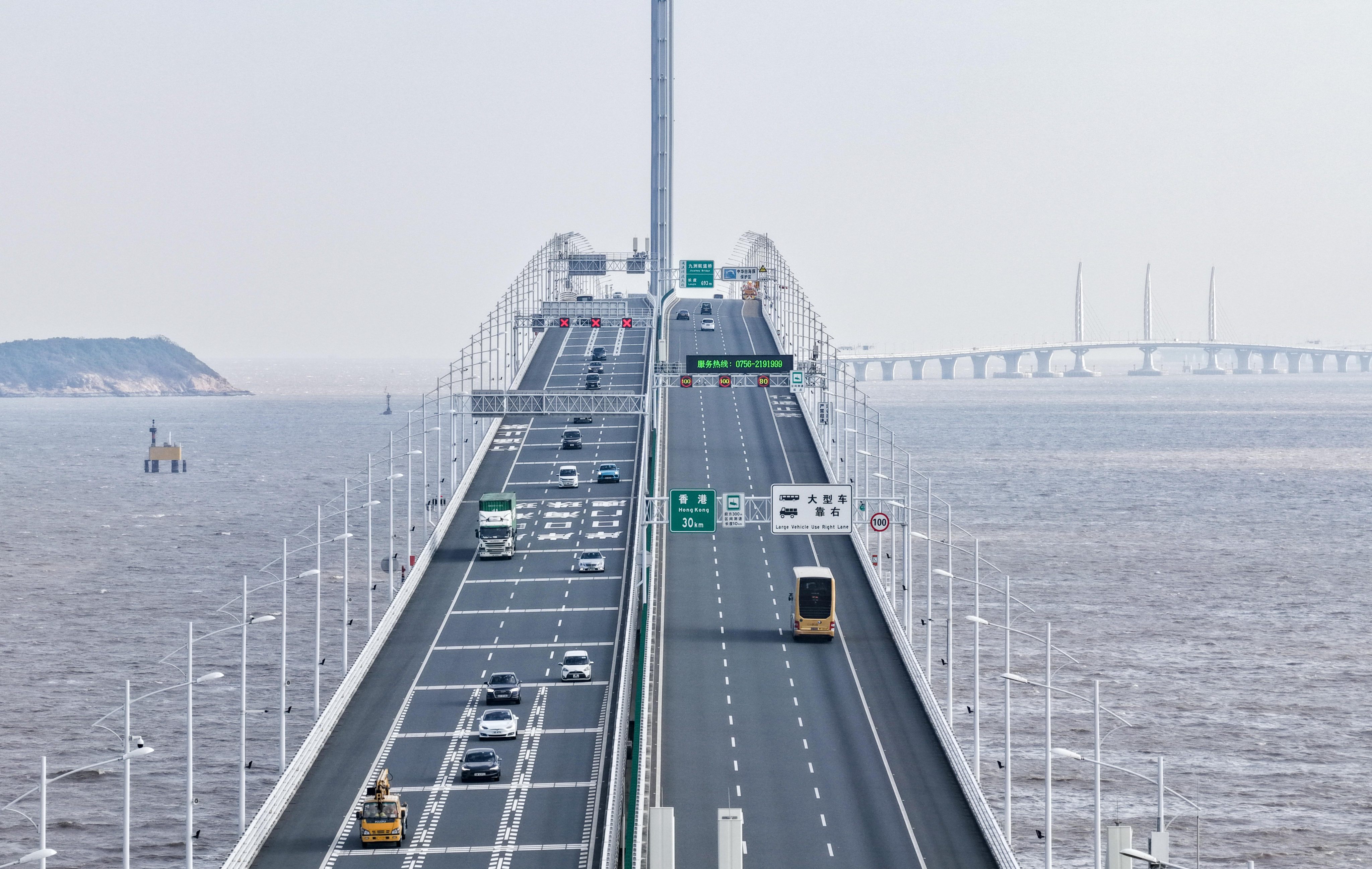 Heavier traffic is expected on the Hong Kong-Zhuhai-Macau Bridge. Photo: Xinhua