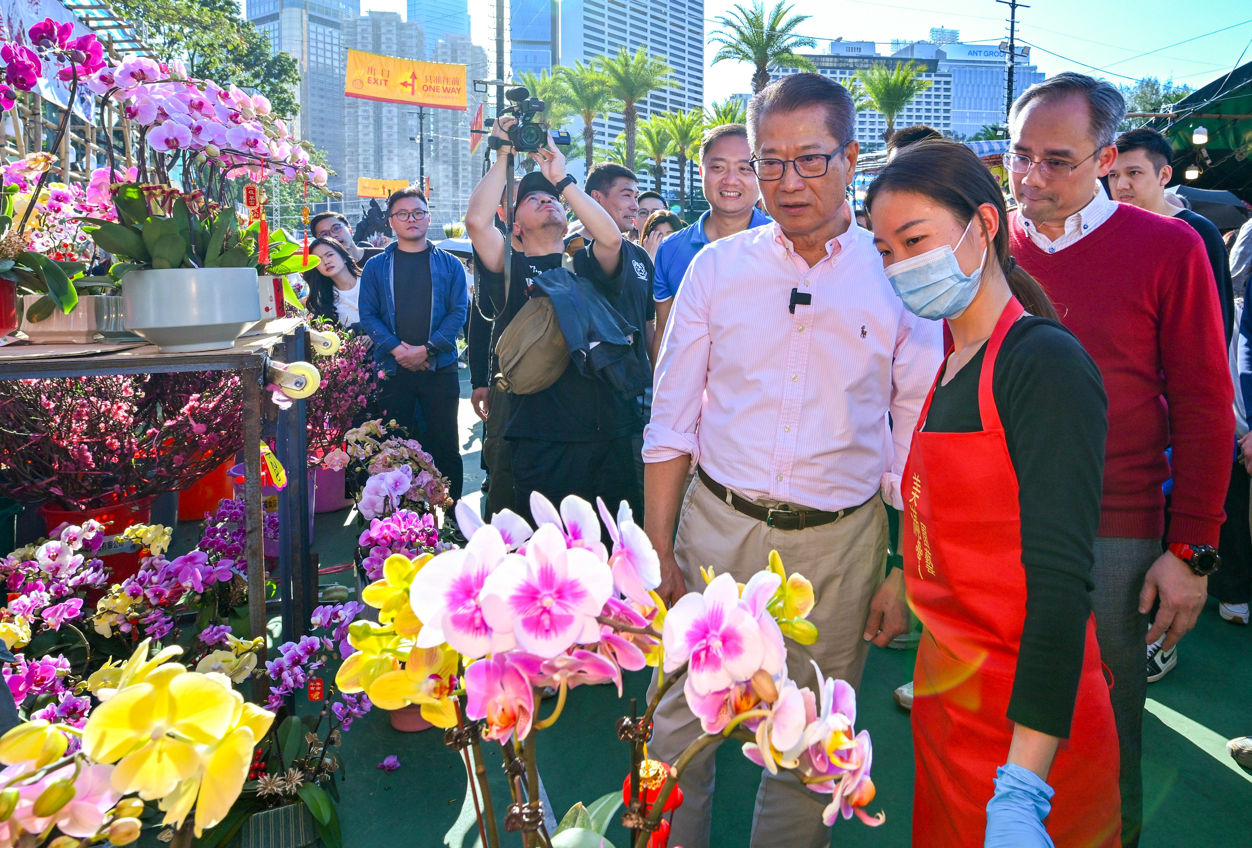 Financial Secretary Paul Chan visits the Lunar New Year flower market at Victoria Park on Valentine’s Day. Photo: Handout