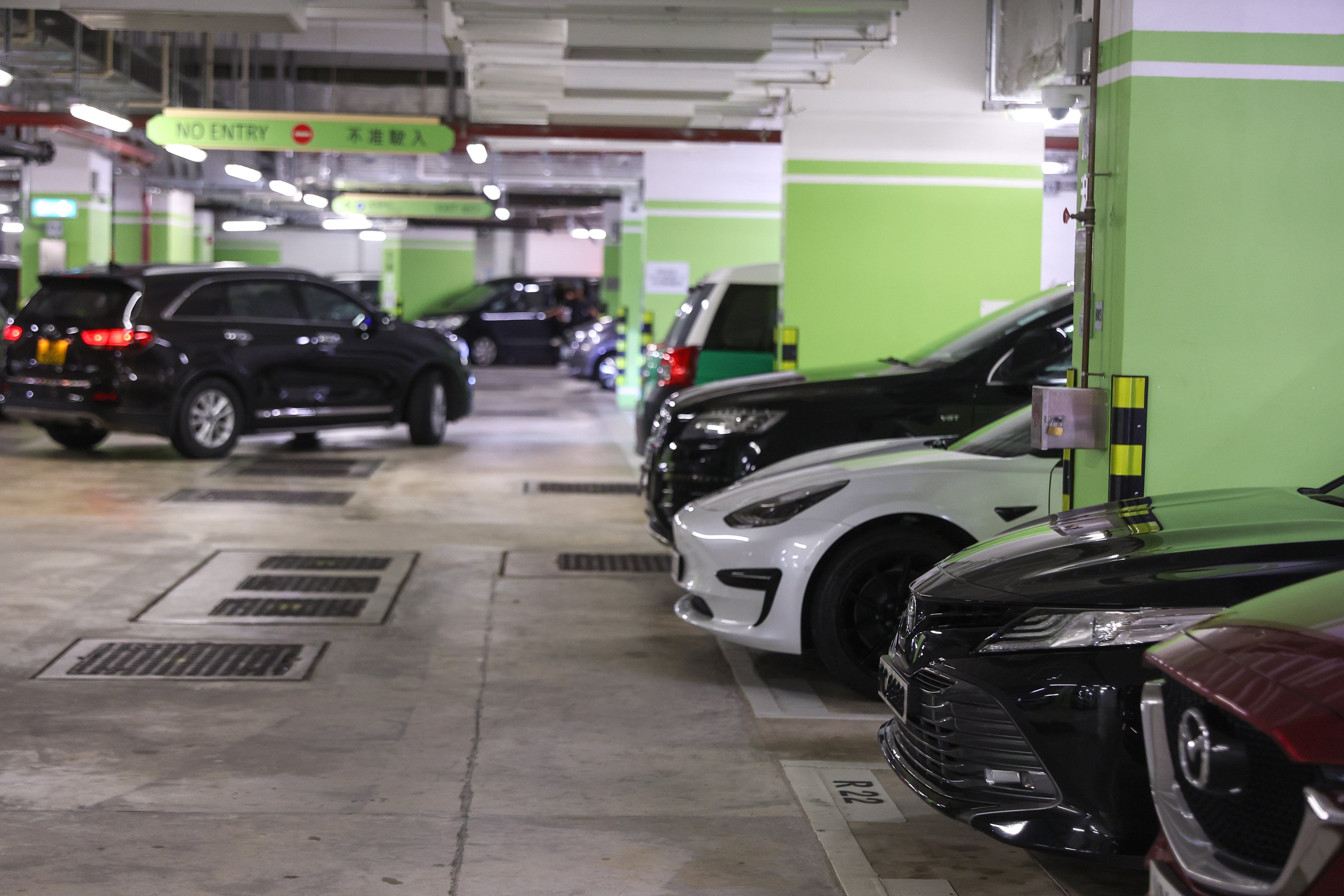 The car park inside Queens Hill Estate in Fanling. Photo: Edmond So