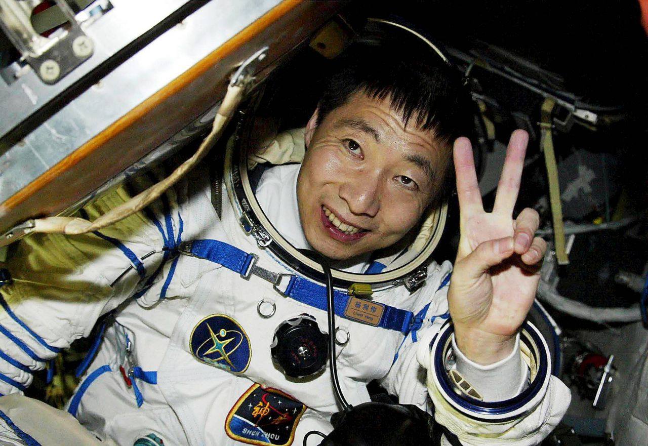 Yang Liwei emerges from the Shenzhou-5 re-entry capsule in October 2003. Photo: Handout