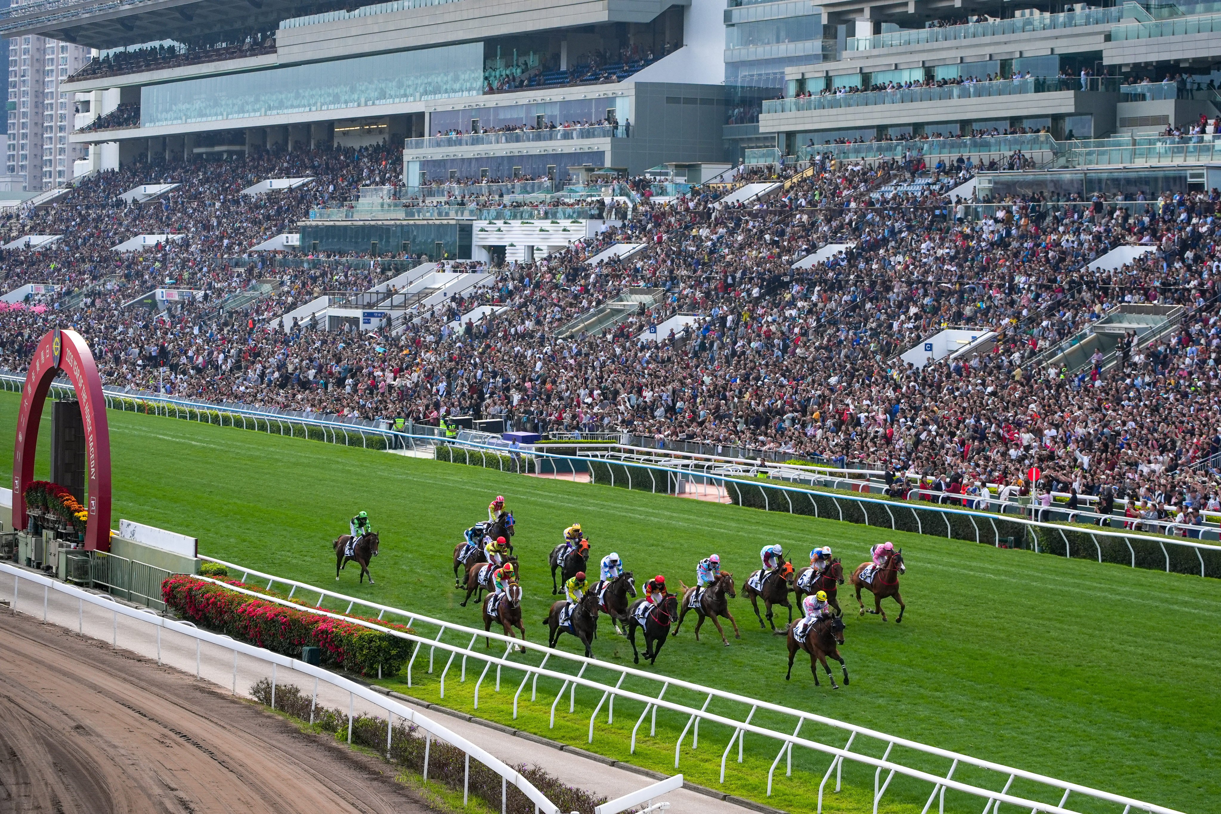 The Sha Tin Racecourse draws a big crowd on the third day of the Lunar New Year on February 19. Photo: Eugene Lee