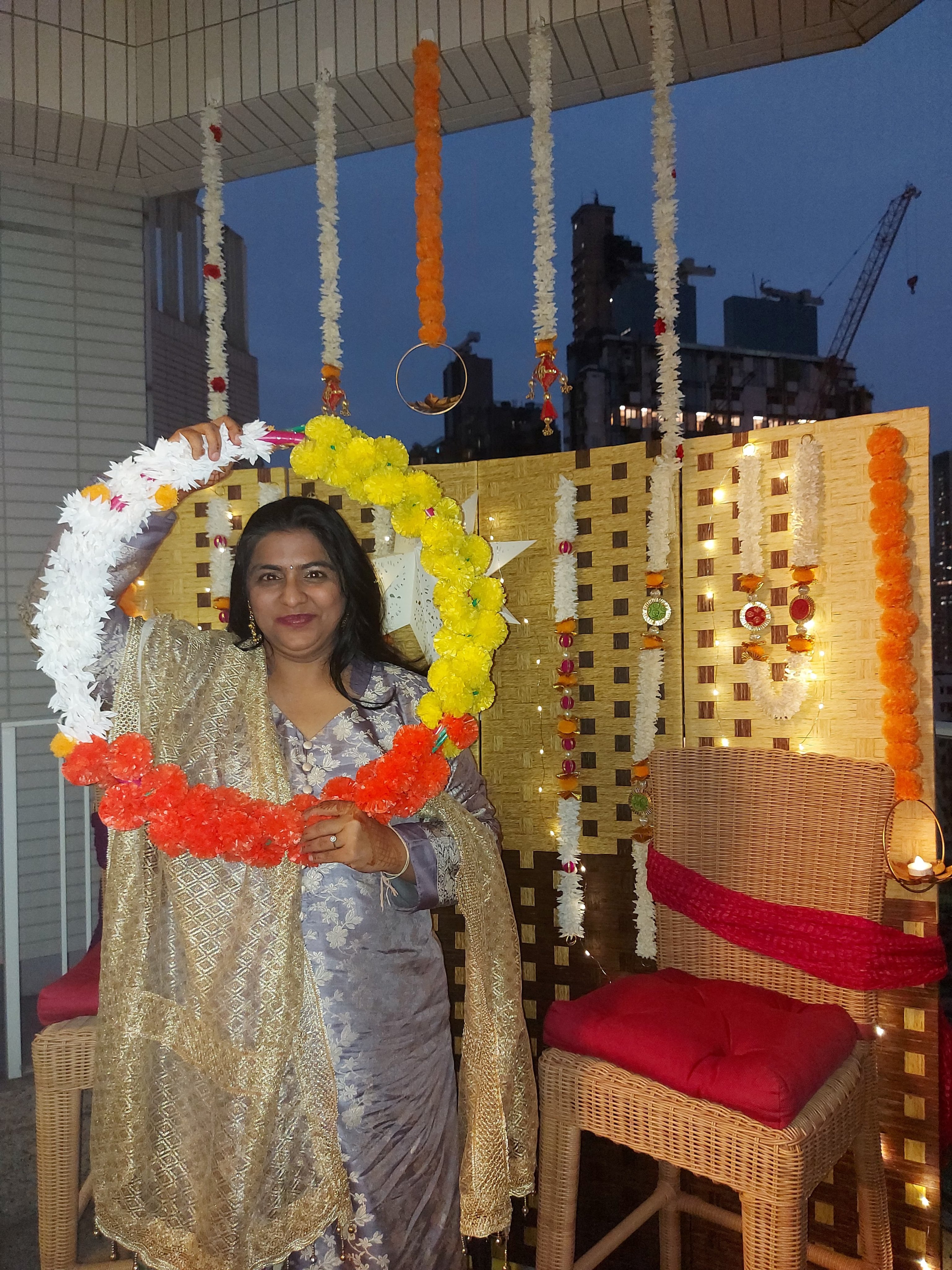 Kavita Biswas could barely walk short distances before she started physiotherapy and resistance training to strengthen the muscles around her knee. Now the osteoarthritis sufferer can walk for up to 45 minutes at a time and manages her daily life independently. Photo: Kavita Biswas