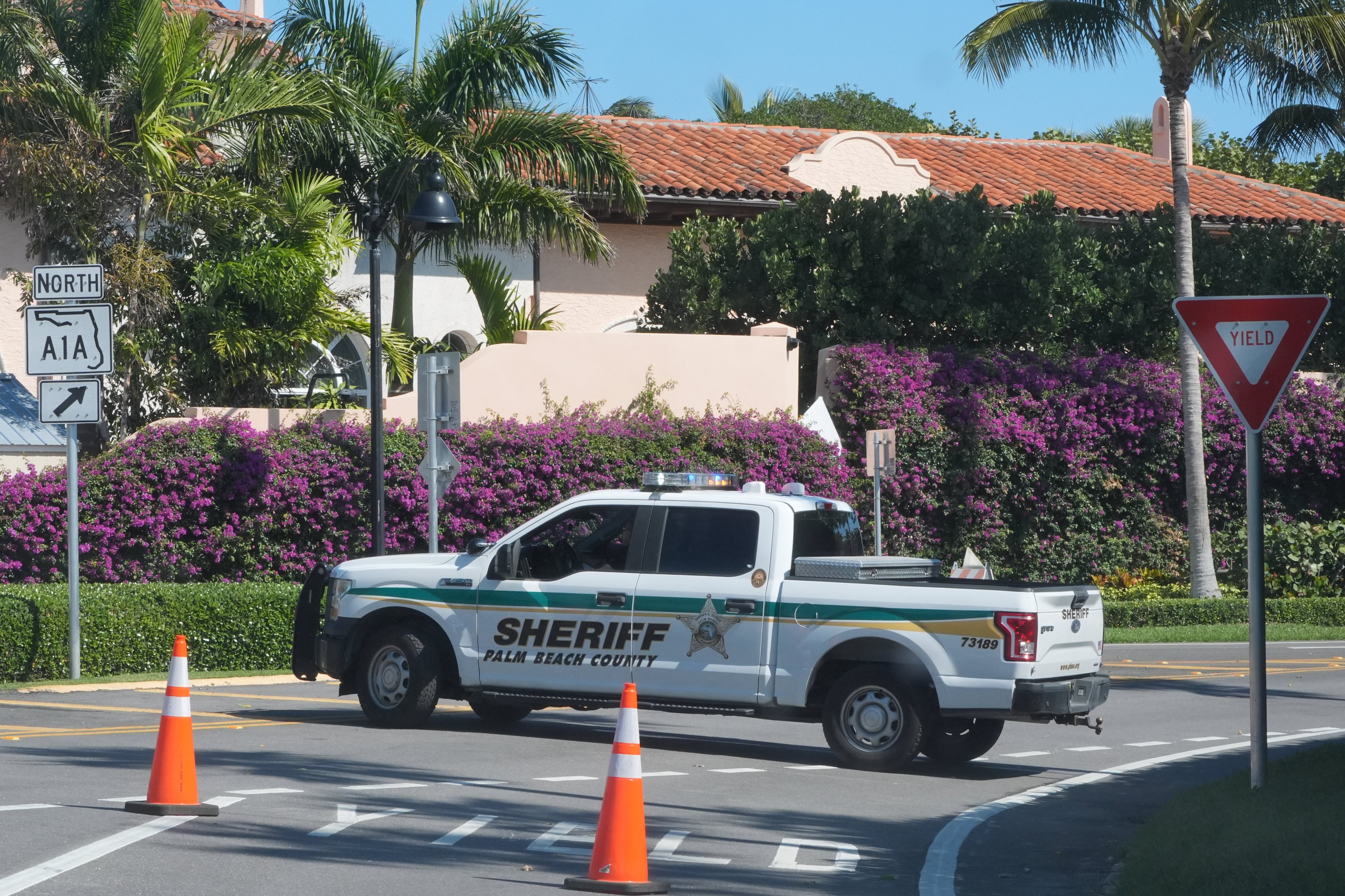 A Palm Beach County Sheriff truck blocks traffic near Mar-a-Lago on Sunday after the US Secret Service said an armed man was shot and killed attempting to enter the secure perimeter of US President Donald Trump’s resort in  in Palm Beach, Florida. Photo: AP