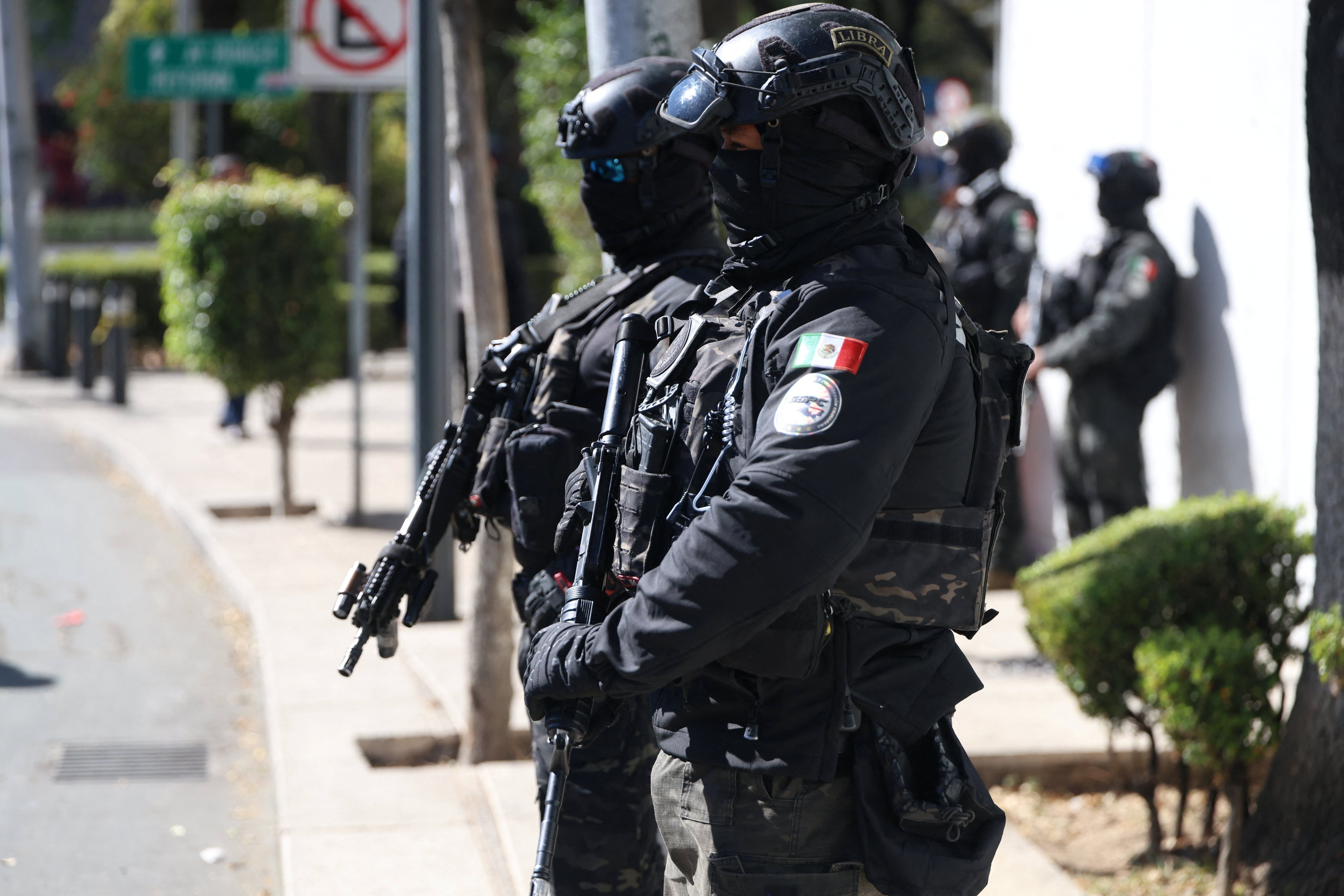 Members of the National Operations Unit (UNO), which falls under the authority of the Secretary of Public Security, stand guard outside the Specialised Prosecutor’s Office for Organised Crime in Mexico City, Mexico. Photo: Reuters