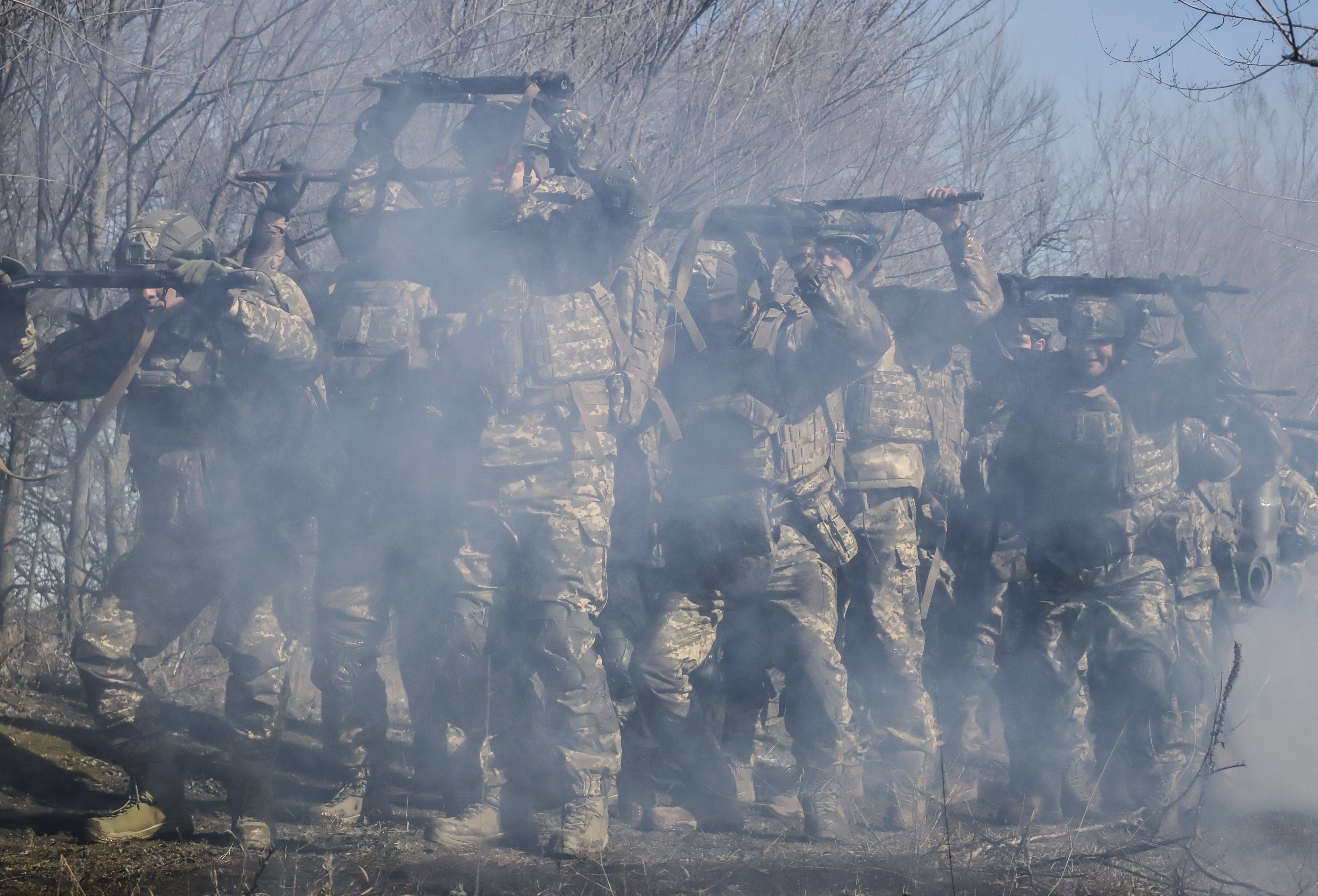 Ukrainian troops attend a training session at an undisclosed location in the Zaporizhzhia region on Sunday. Photo: EPA/Press service of the 65th Separate Mechanised Brigade