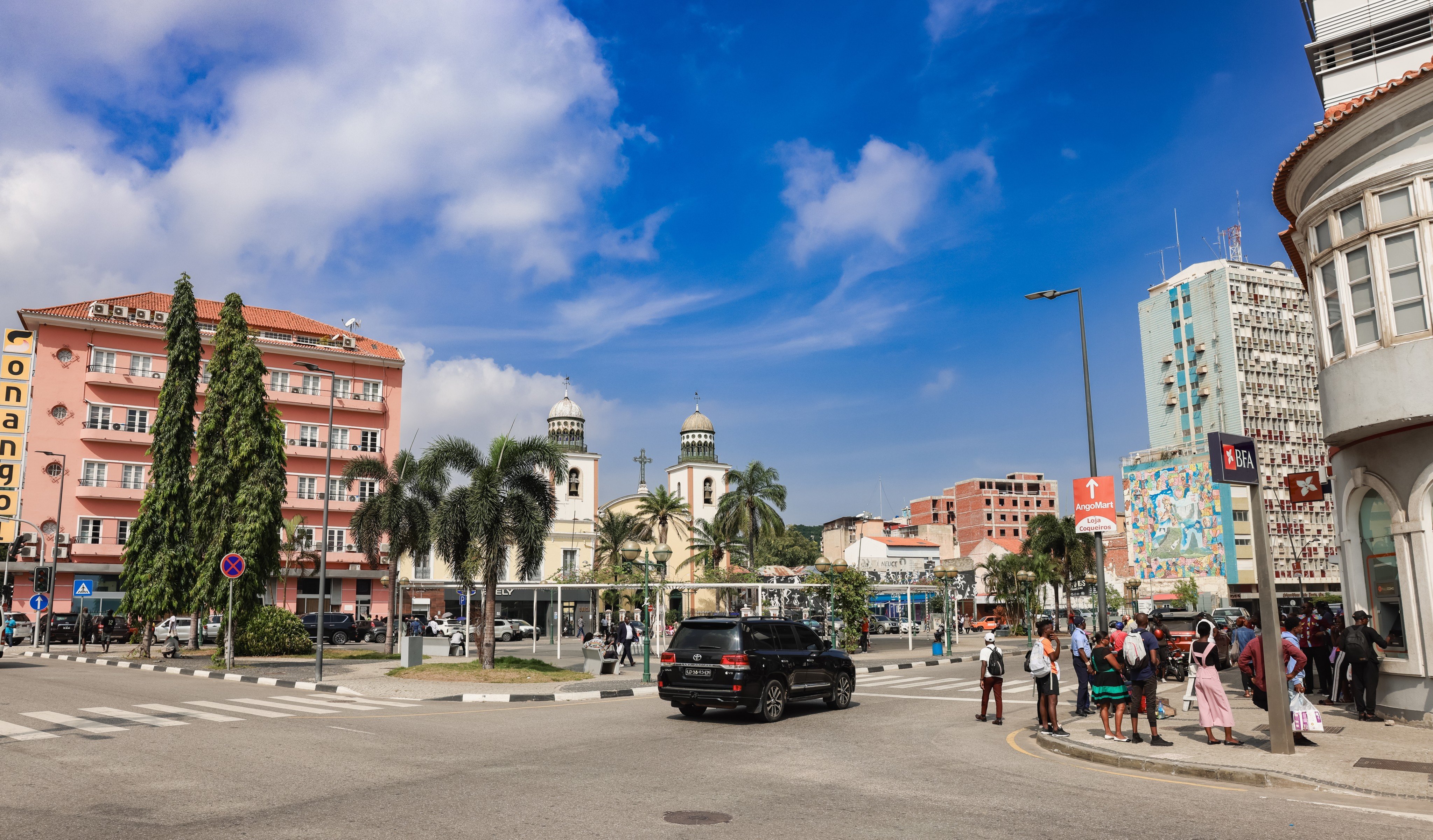 The Chinese embassy in Luanda warned its citzens and companies to comply with the local laws. Photo: Shutterstock