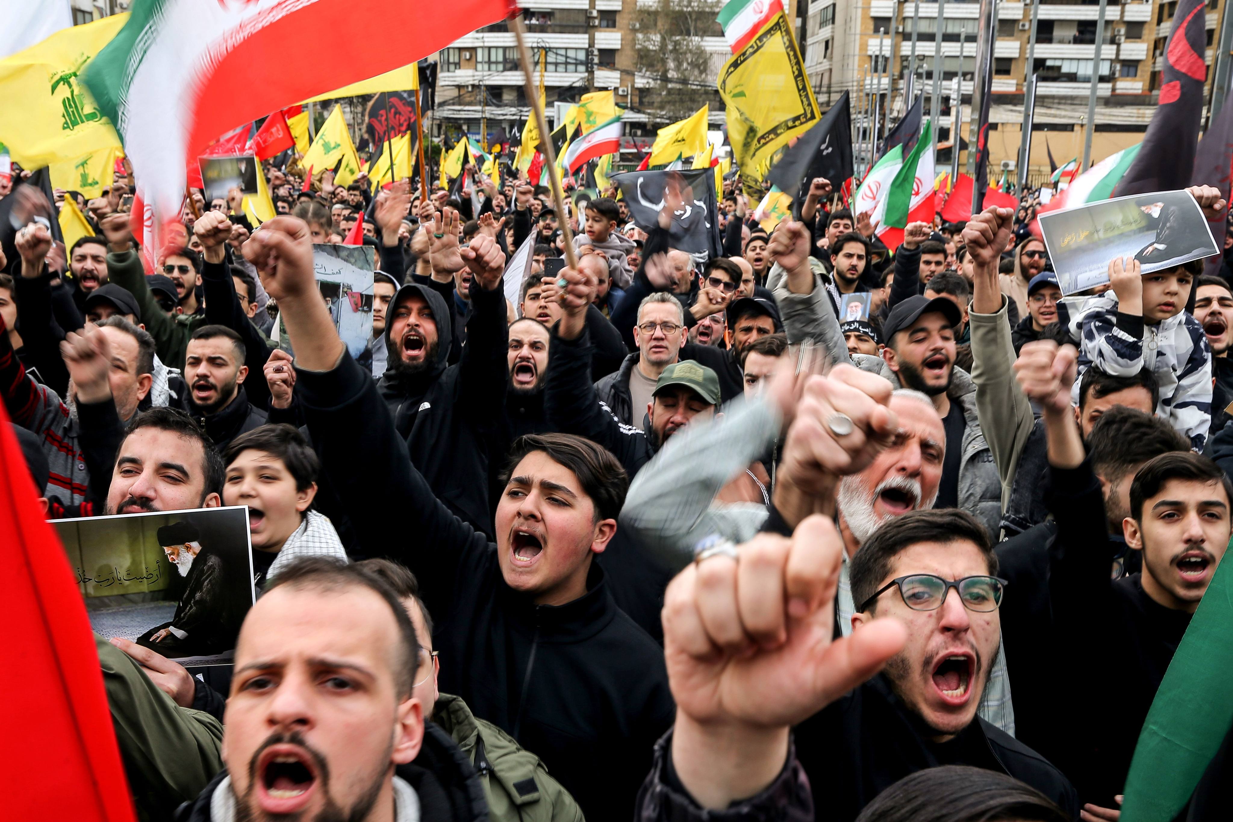 Pro-Iranian Hezbollah supporters in Beirut take part in a mass ceremony to mourn the death of the Iranian supreme leader Ali Khamenei, who was killed in a massive airstrike attack by the United States and Israel. Photo: dpa