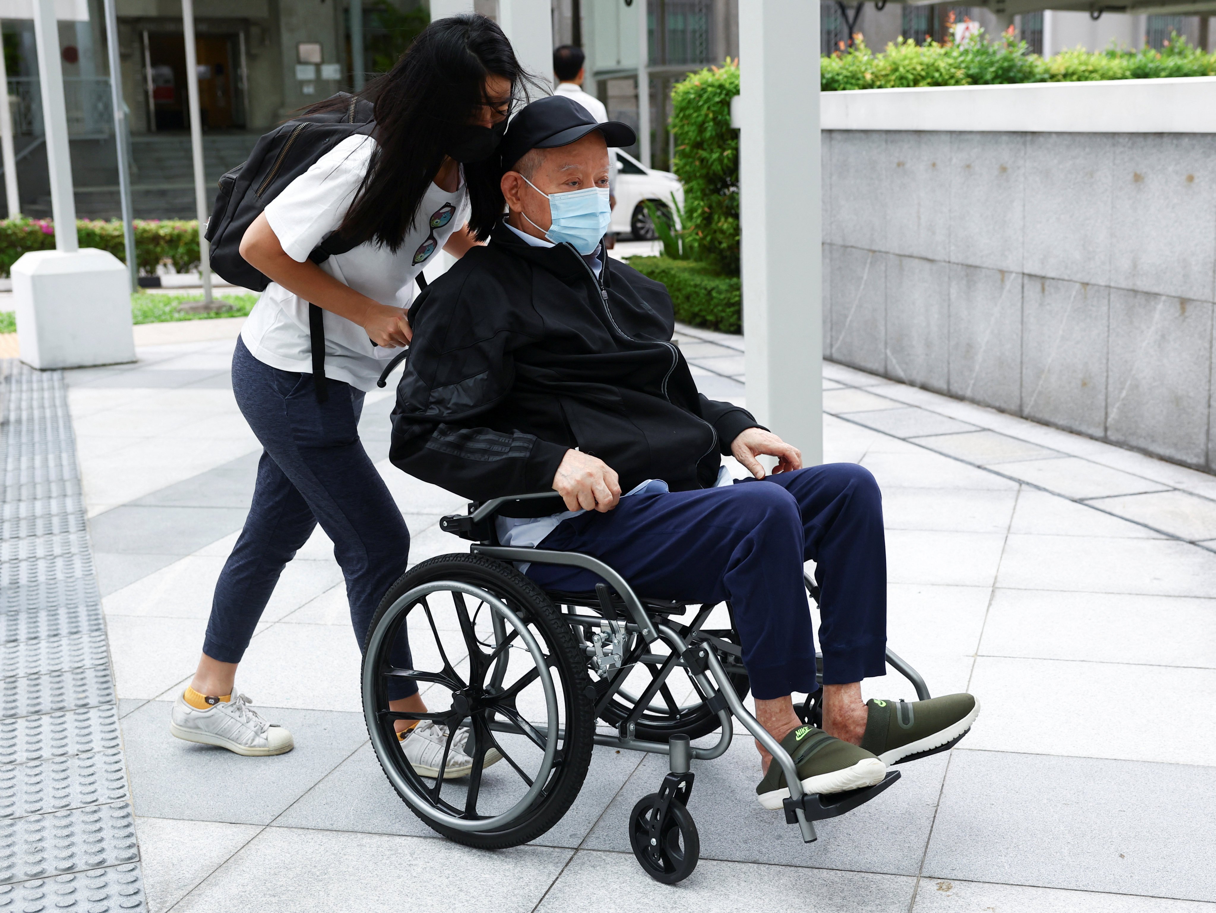 Hin Leong founder Lim Oon Kuin arrives for sentencing at the Singapore State Courts on November 18, 2024. Photo: Reuters