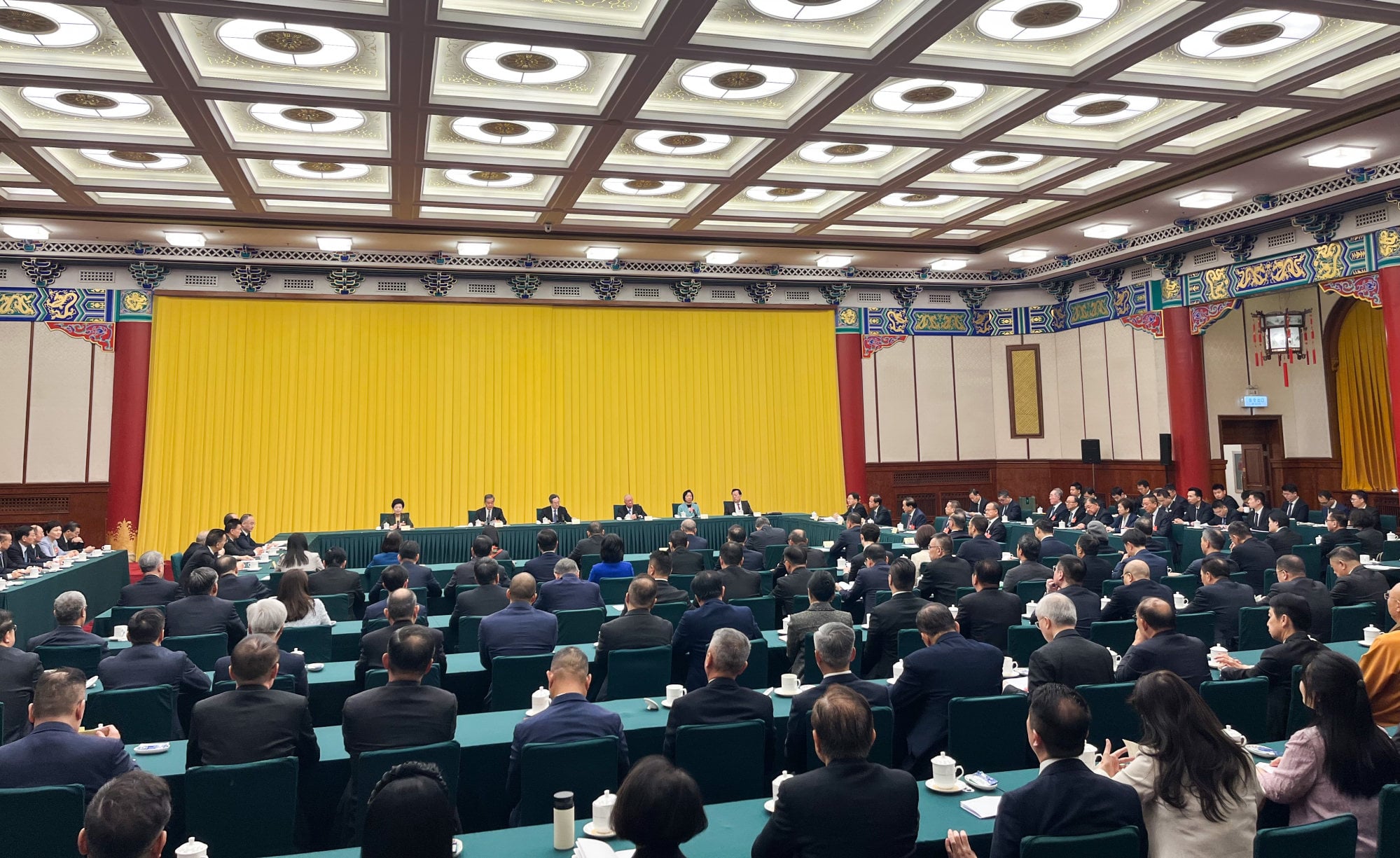 The vice-premier met Hong Kong and Macau members of China’s top political advisory body during the session. Photo: Matthew Cheng