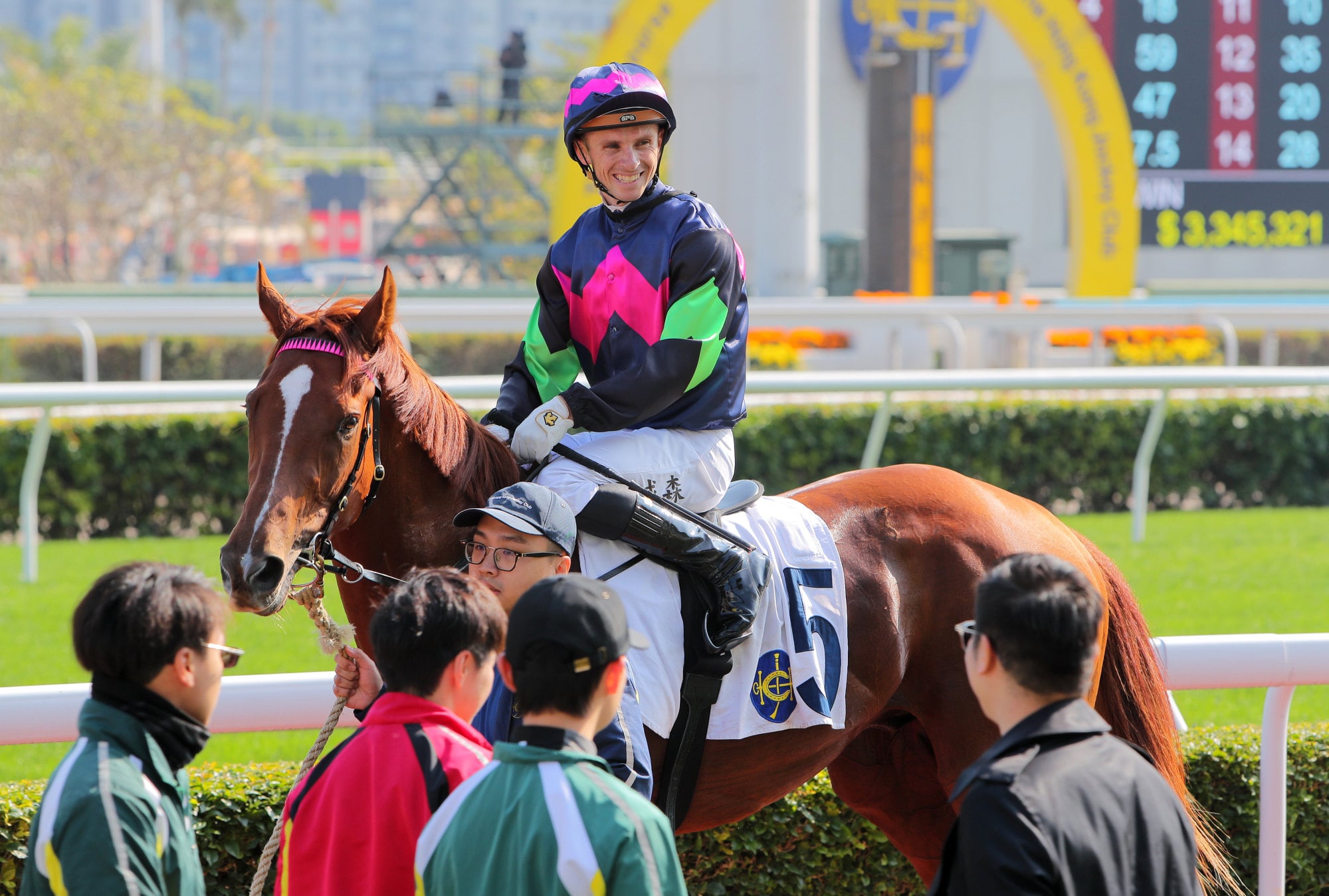 Lyle Hewitson returns to the winners’ enclosure on Supreme Sea.