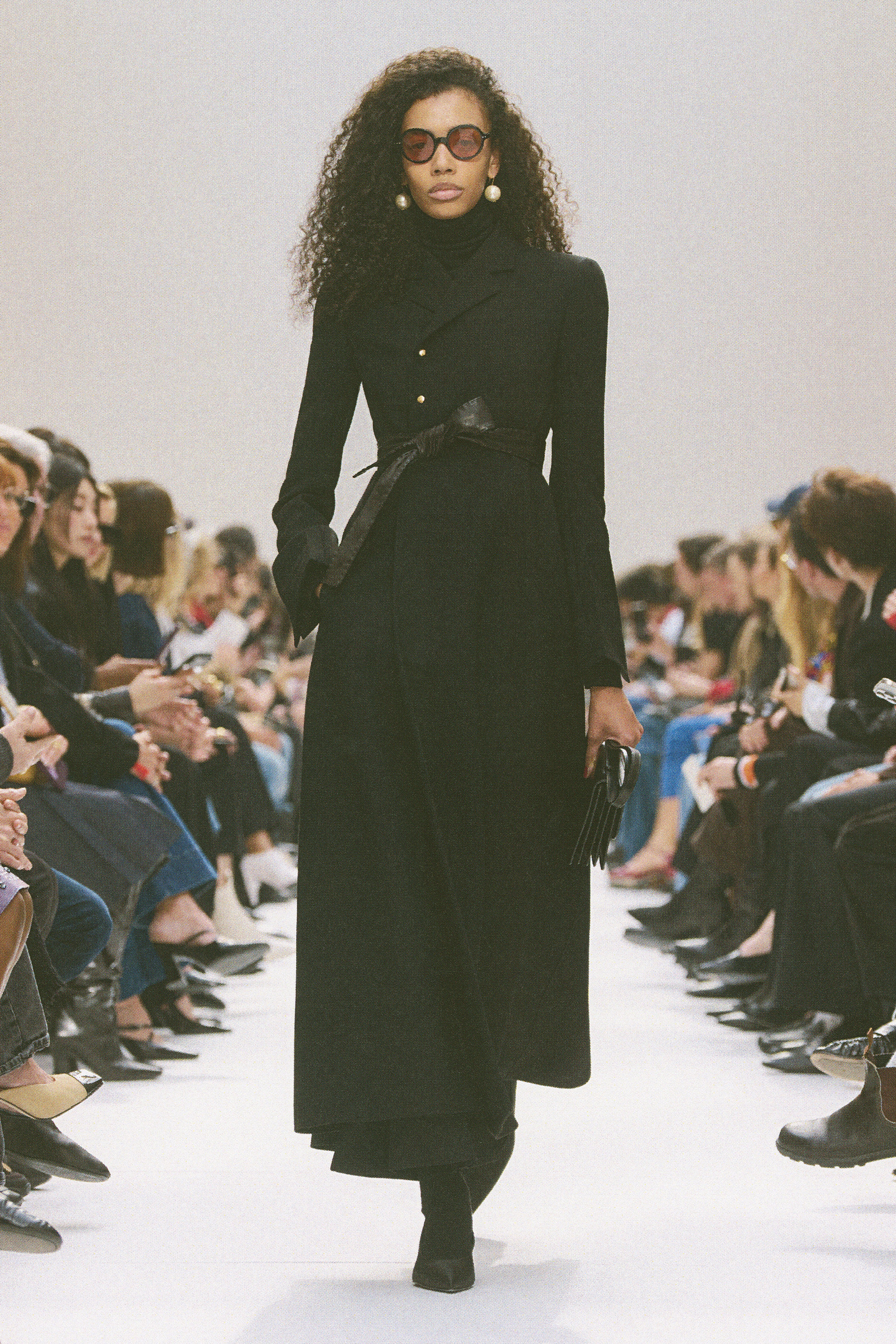 MARNI 44 ニット loewe celine balenciaga Paris Fashion Week 2026: Celine, Loewe, Hermès, Balenciaga