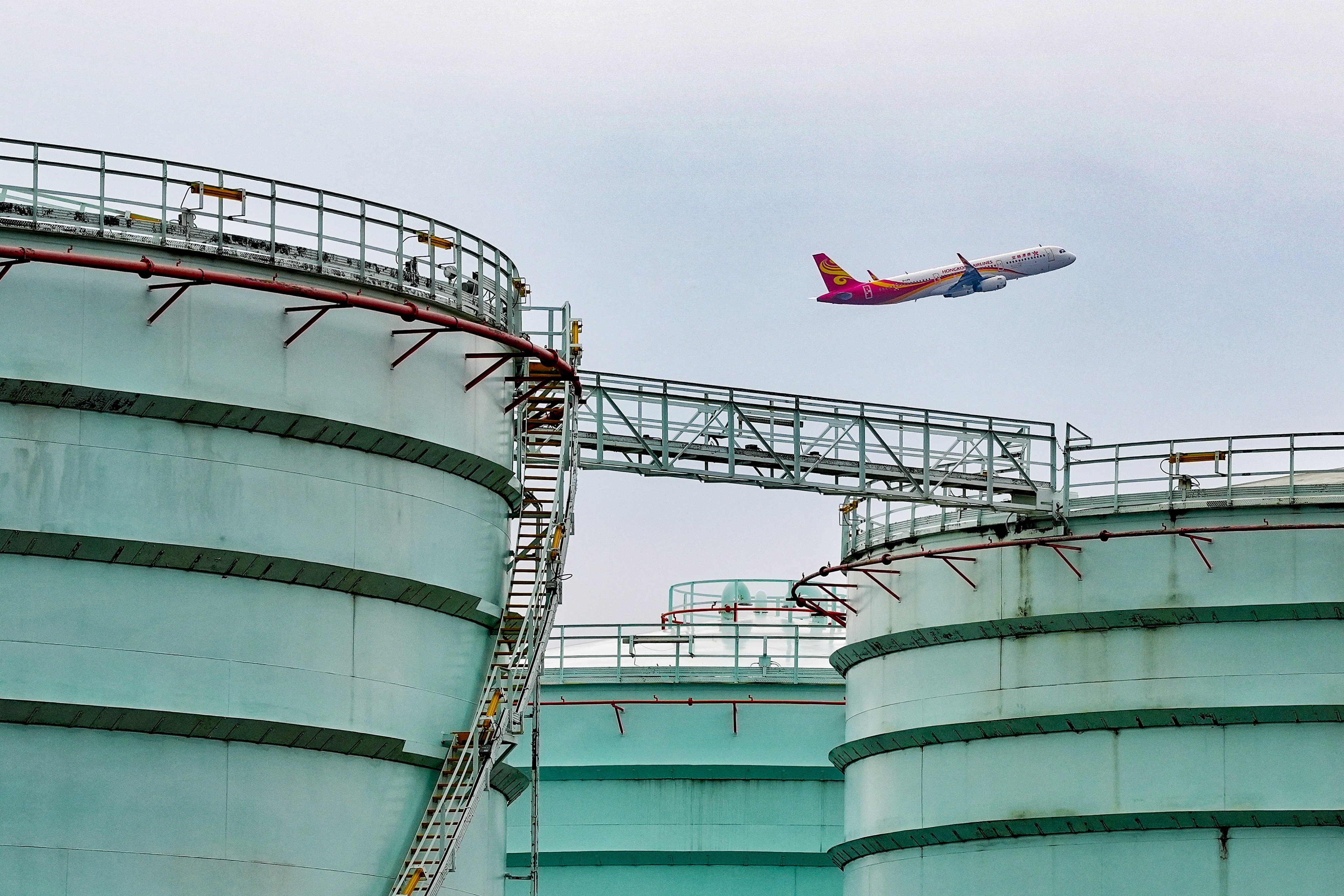 Hong Kong Airlines will raise its fuel surcharges by up to 35.2 per cent amid soaring oil prices driven by conflicts in the Middle East. Photo:  Elson Li