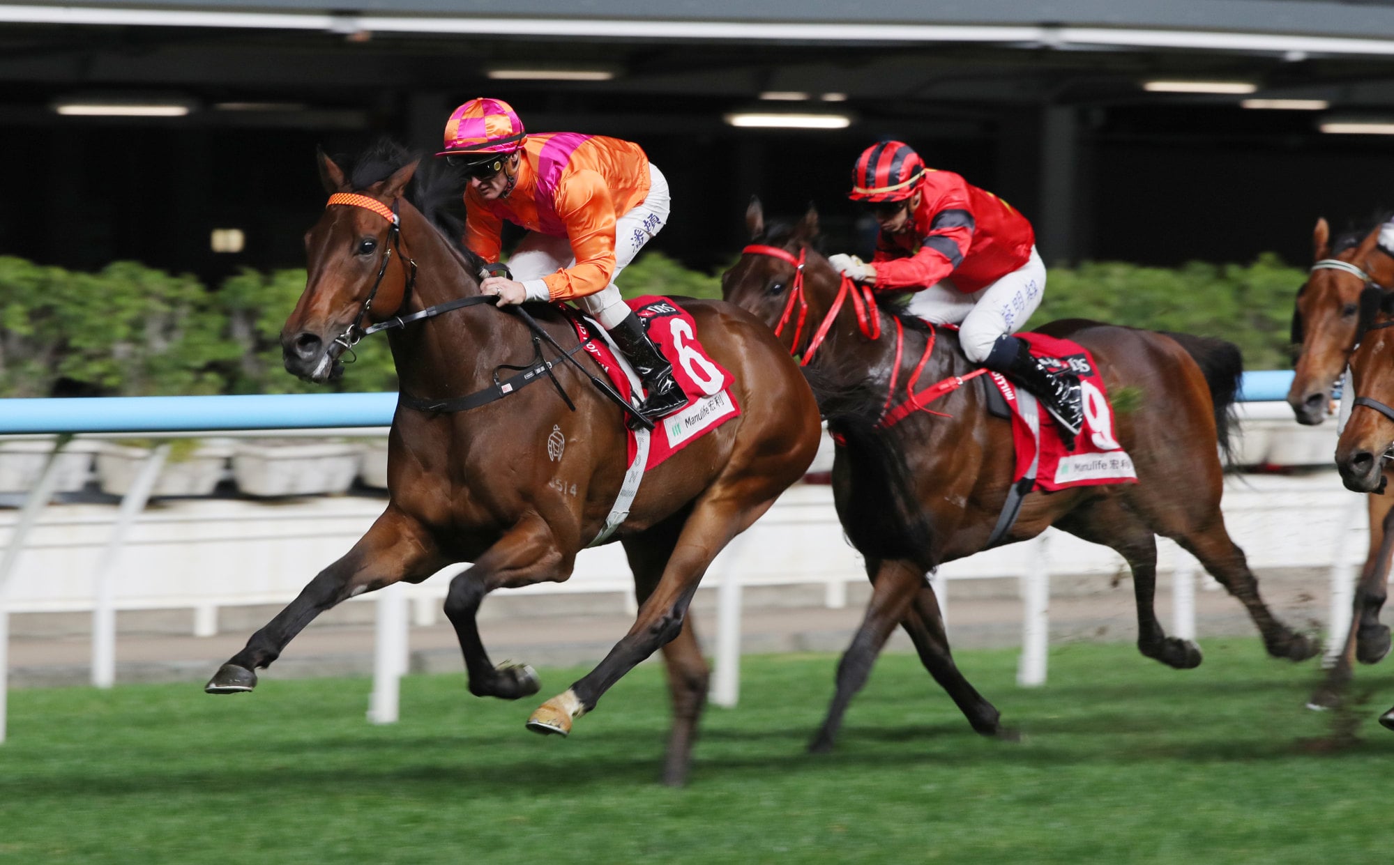 Max Que and Zac Purton score at Happy Valley.
