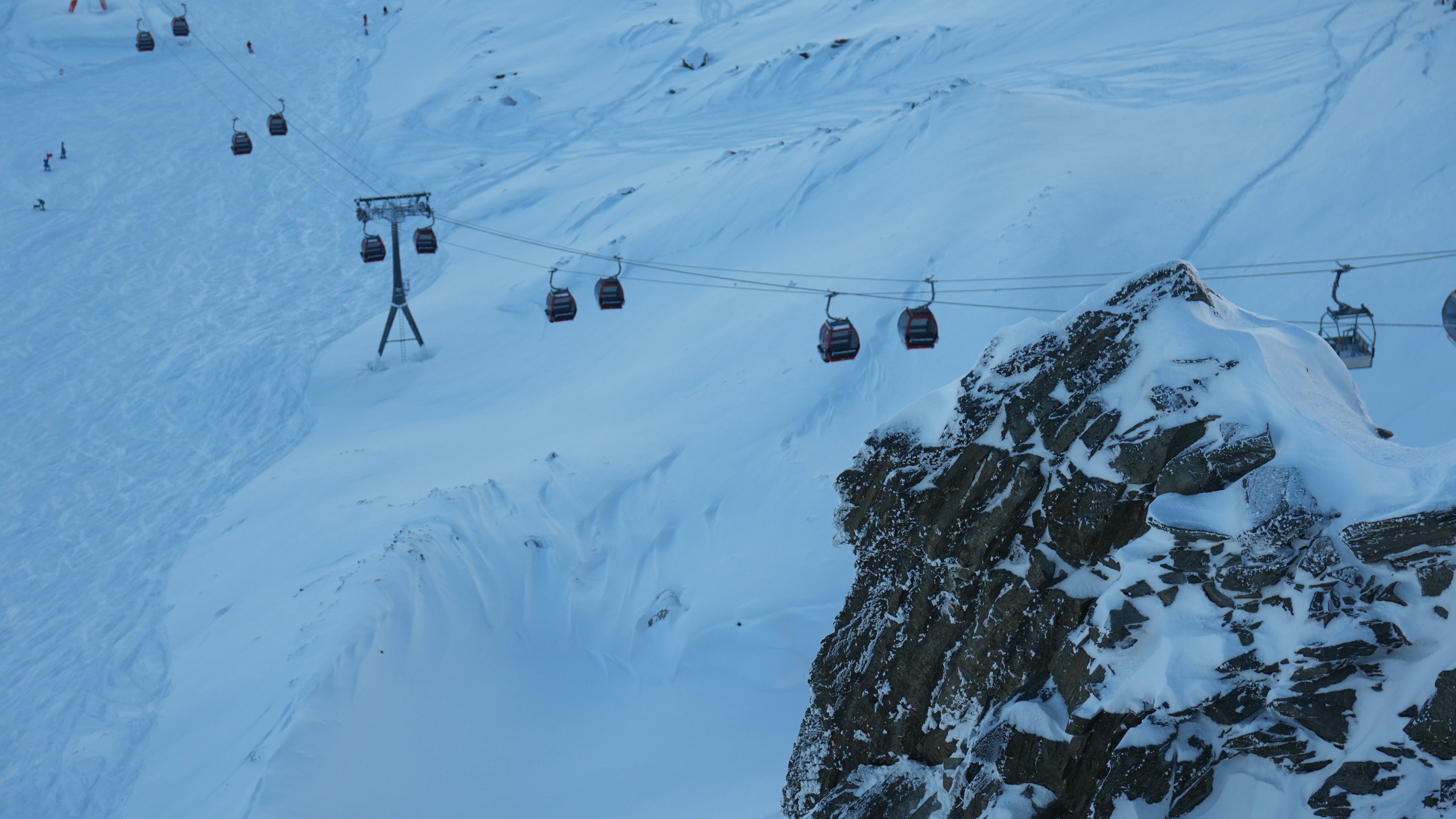 Austrian glaciers shrank 20 metres from 2024 to 2025 due to warm weather and low snowfall. Photo: dpa