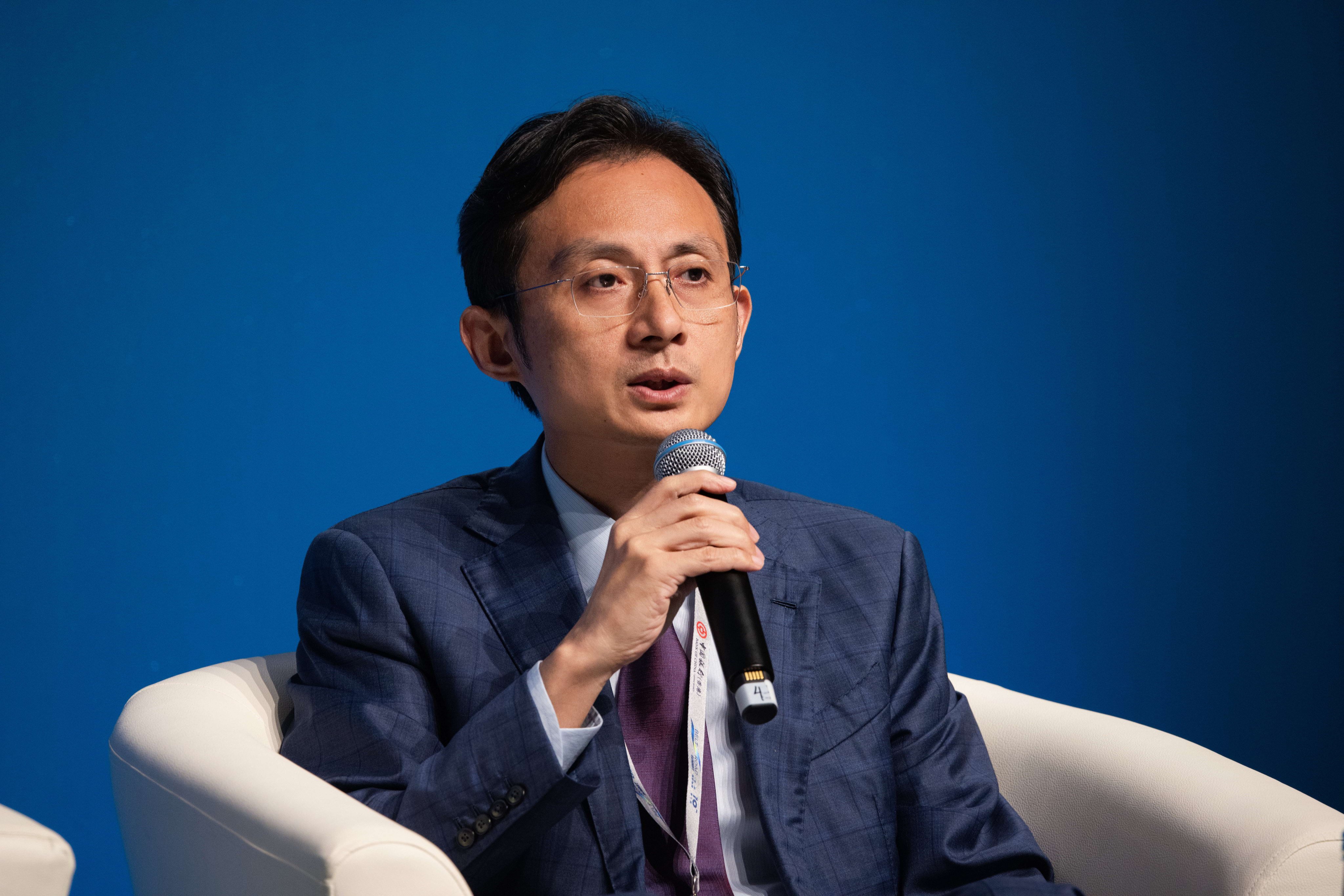 scmp.com - Julie Zhang - Chinese banks outpace rivals in Hong Kong wealth growth on IPOs, capital flows